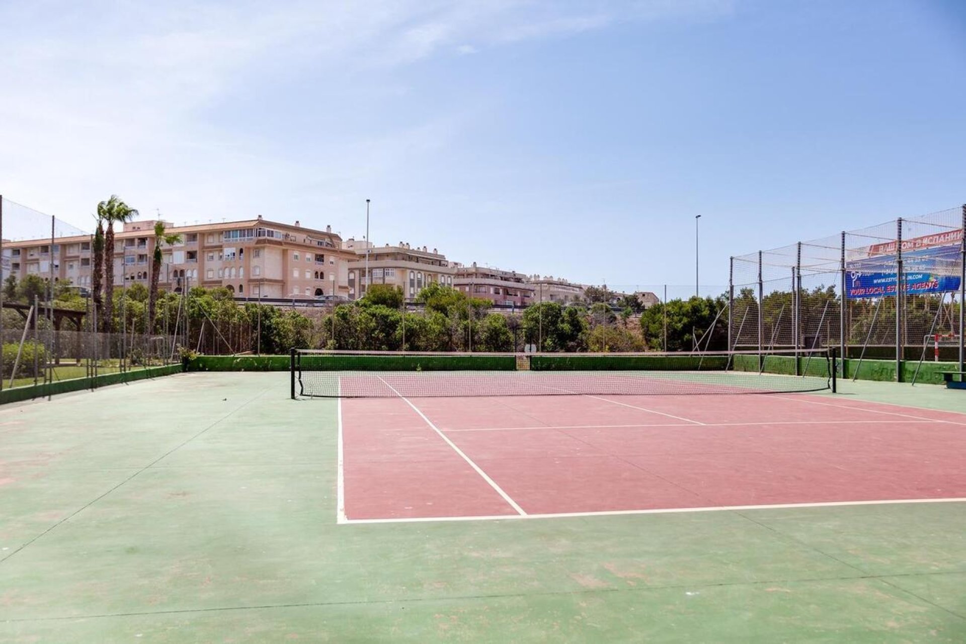 Revânzare - Bungalou -
Torrevieja - PARQUE DE LAS NACIONES