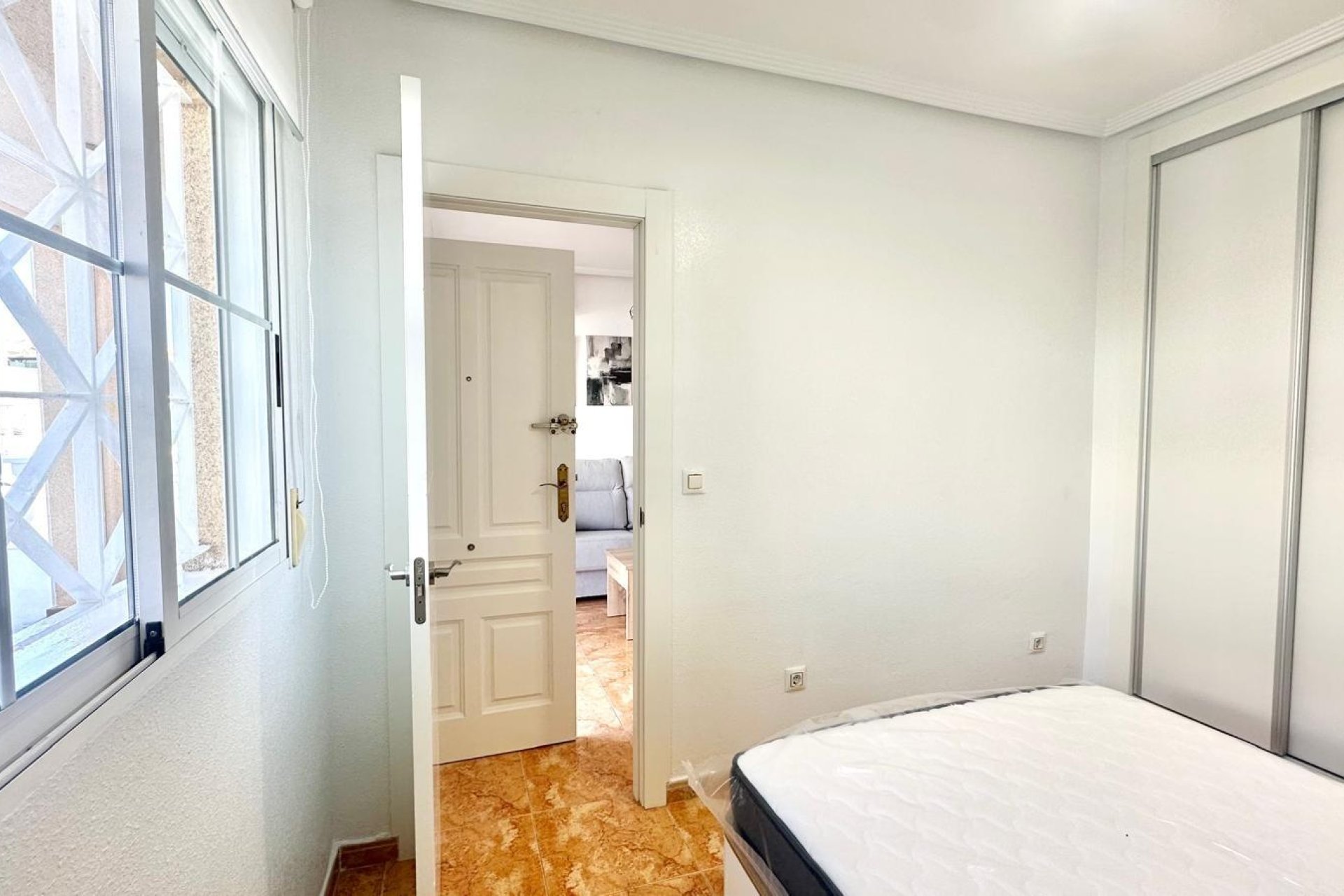 Revânzare - Bungalou -
Torrevieja - Playa de los Locos