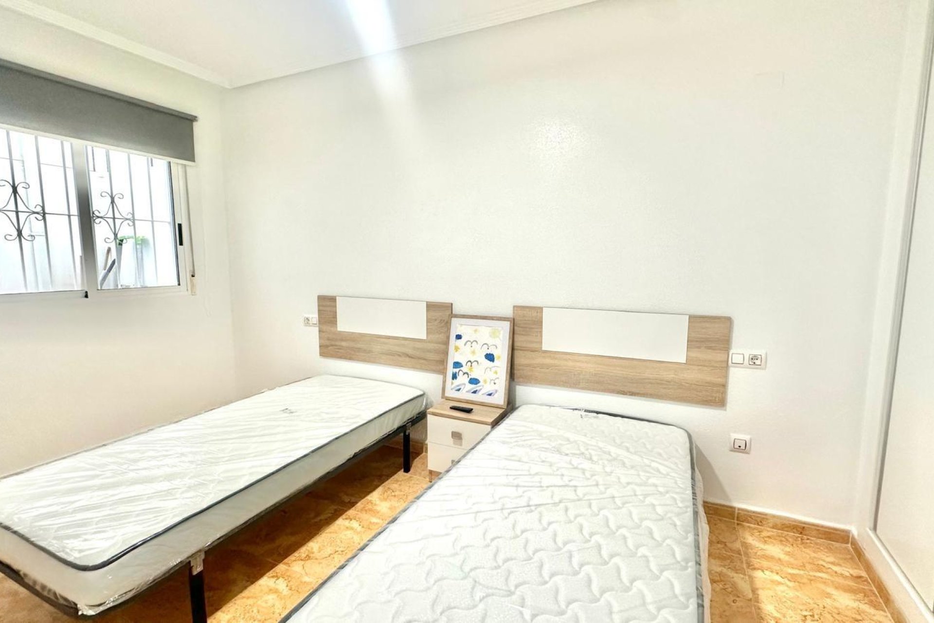 Revânzare - Bungalou -
Torrevieja - Playa de los Locos