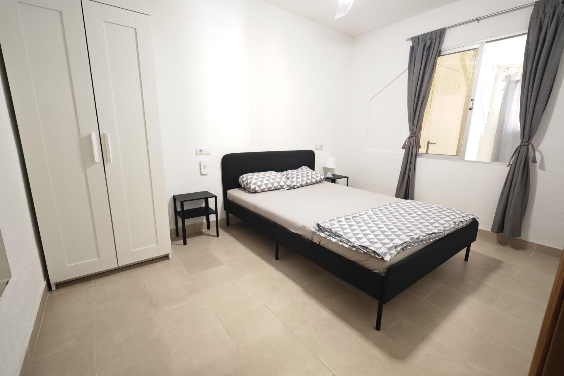 Revânzare - Bungalou -
Torrevieja - Playa del Cura