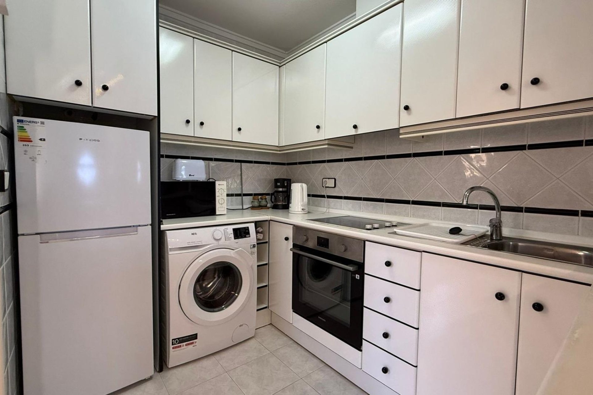 Revânzare - Bungalou -
Torrevieja - Punta Prima