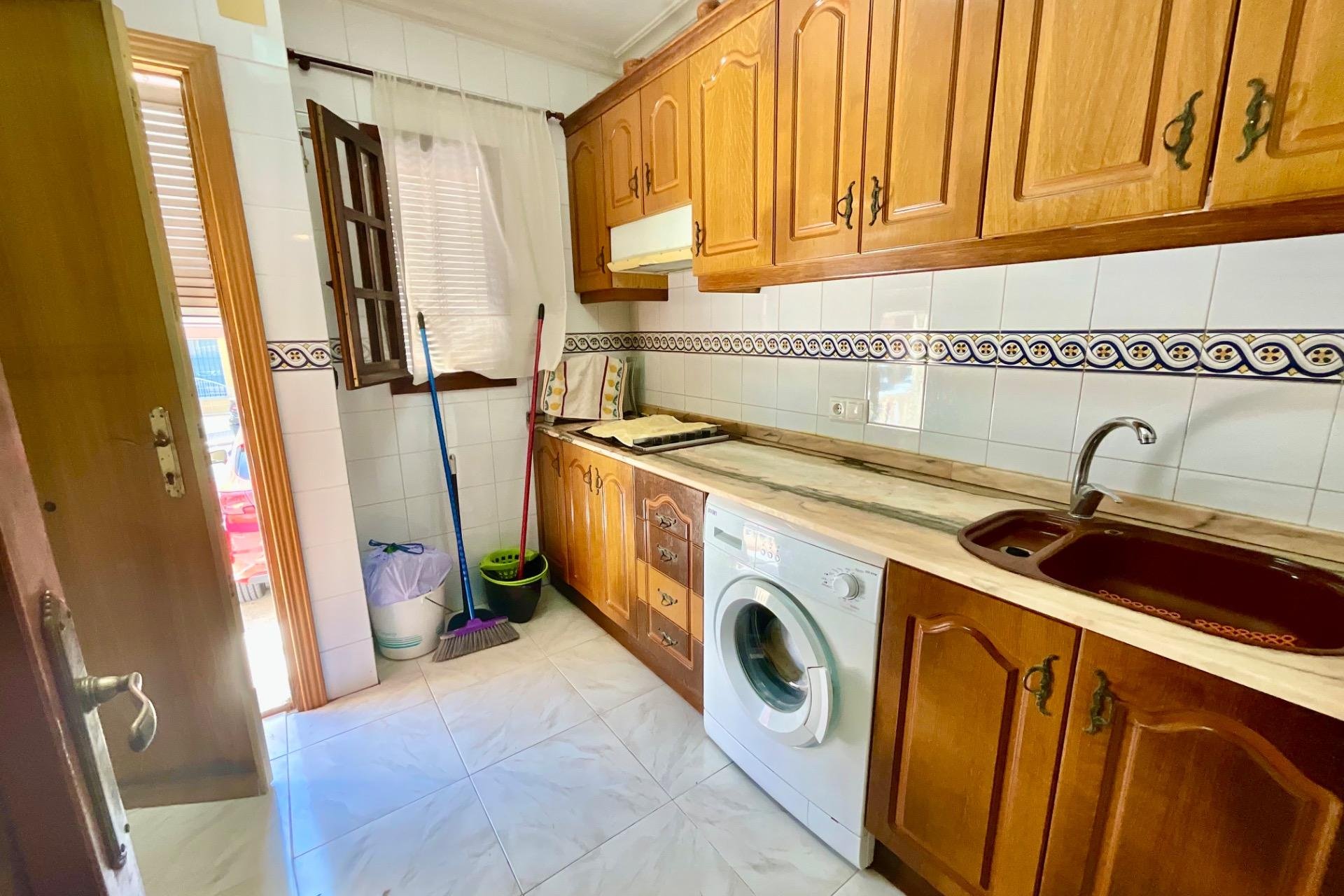 Revânzare - Bungalou -
Torrevieja - Torreblanca