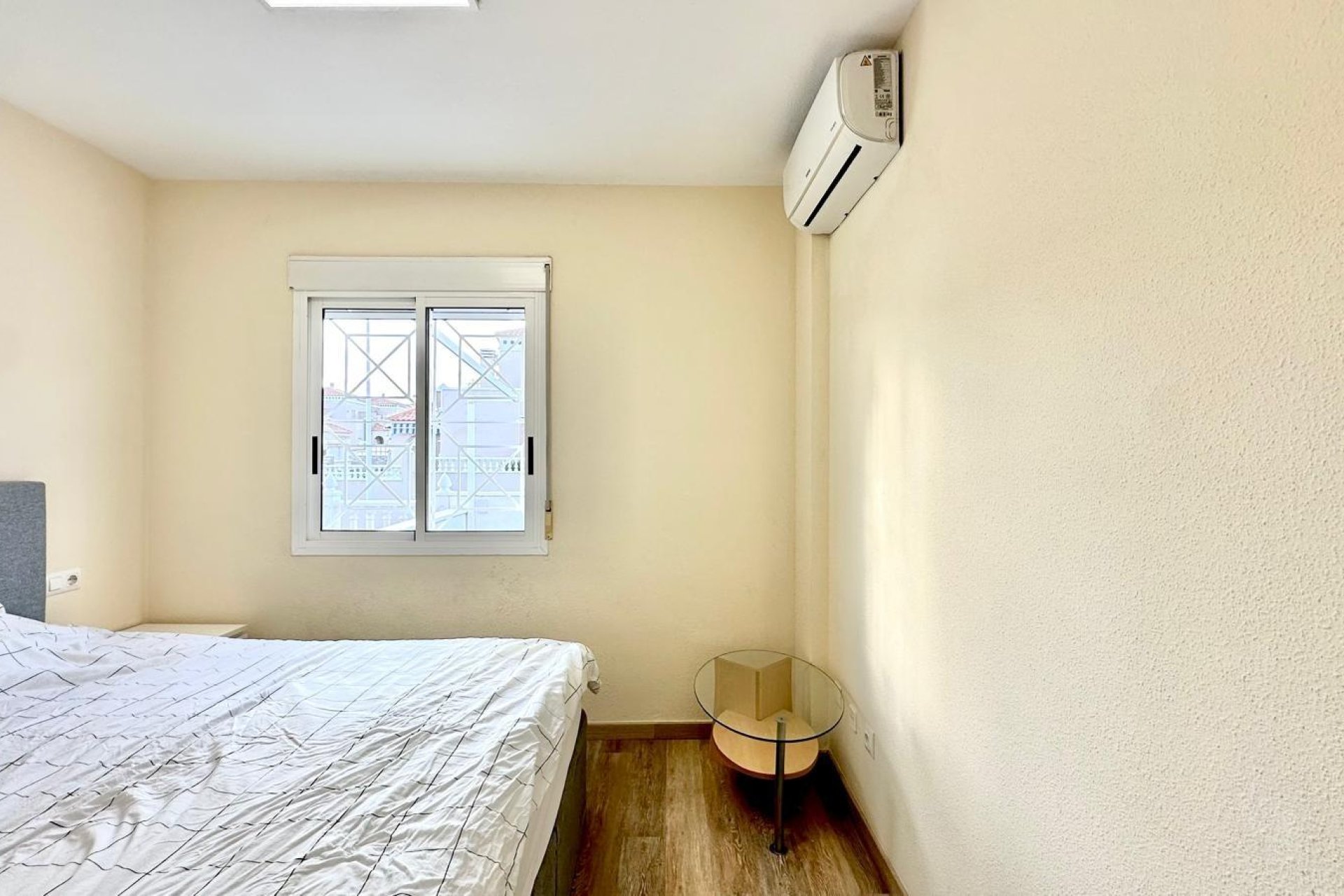 Revânzare - Bungalou -
Torrevieja - Torreblanca