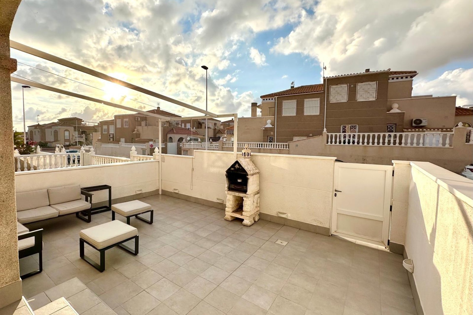Revânzare - Bungalou -
Torrevieja - Torreblanca