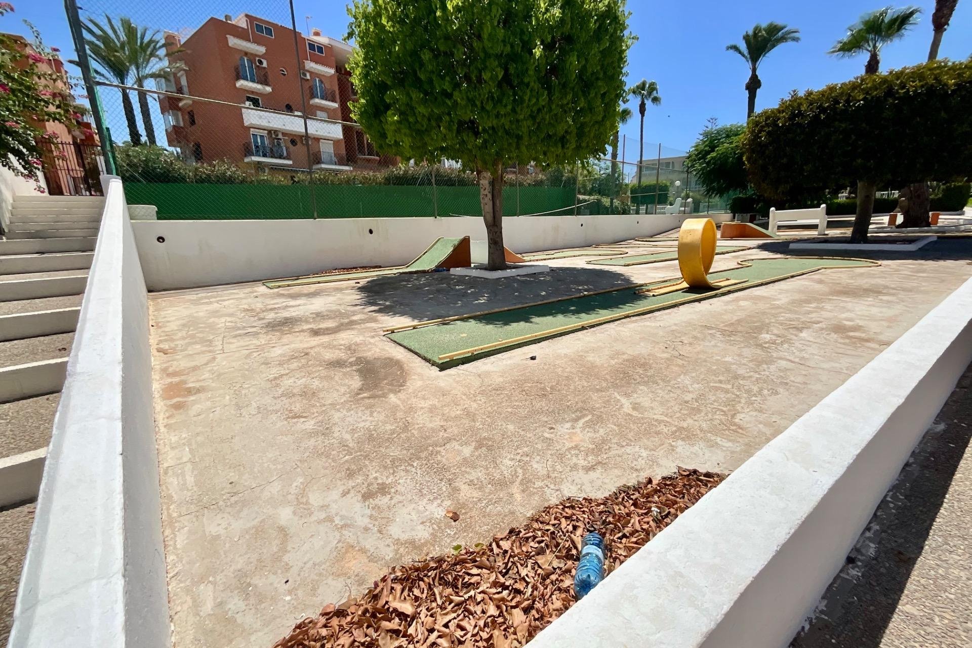 Revânzare - Bungalou -
Torrevieja - Torreblanca