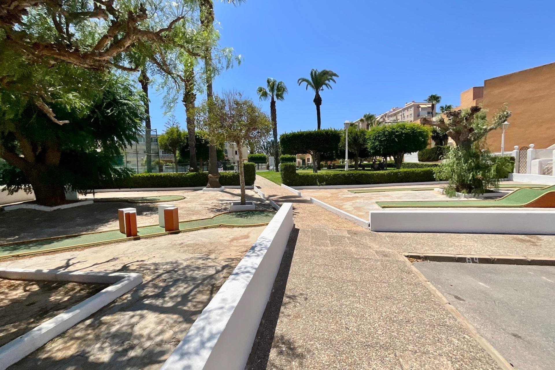 Revânzare - Bungalou -
Torrevieja - Torreblanca