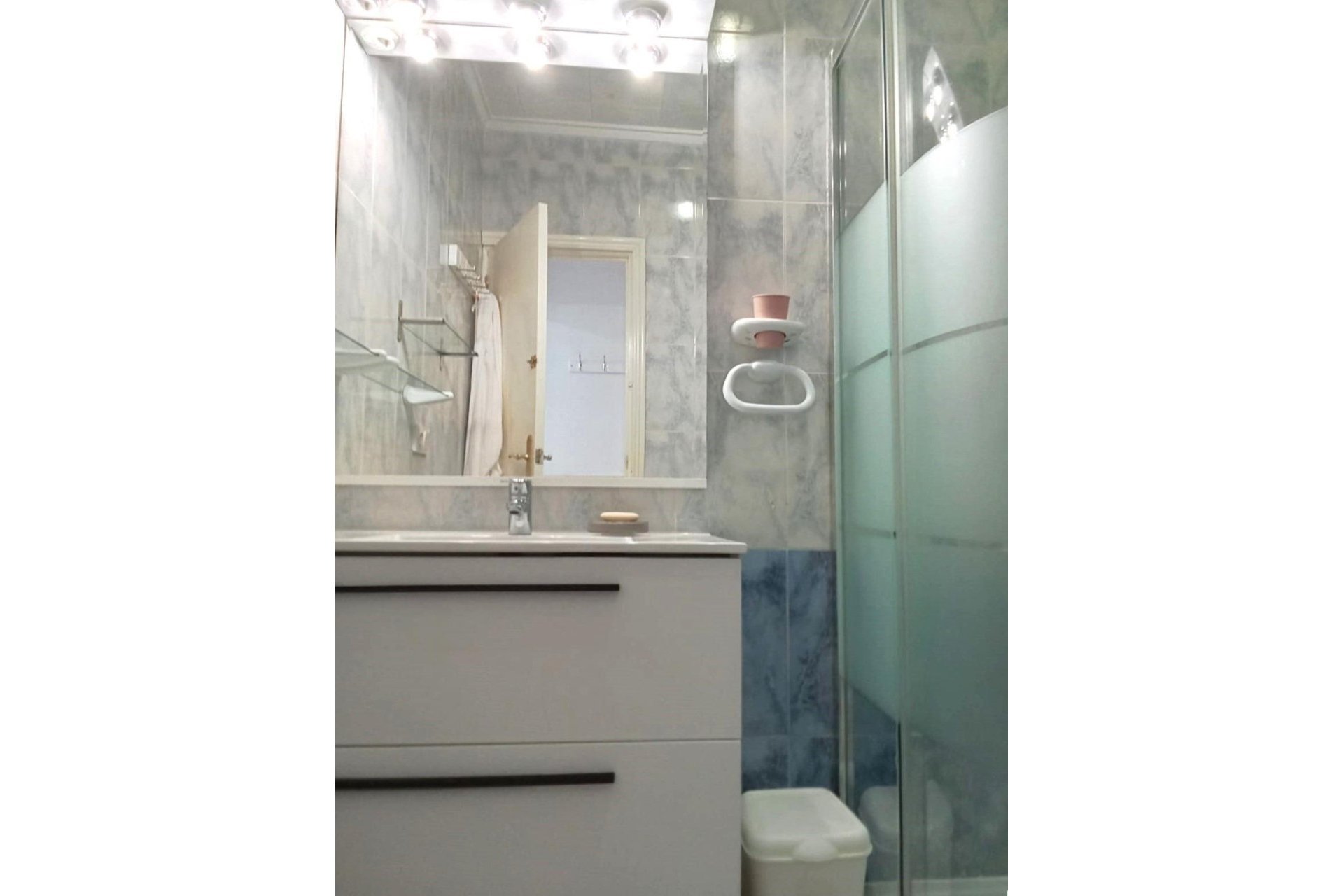 Revânzare - Bungalou -
Torrevieja - Torretas