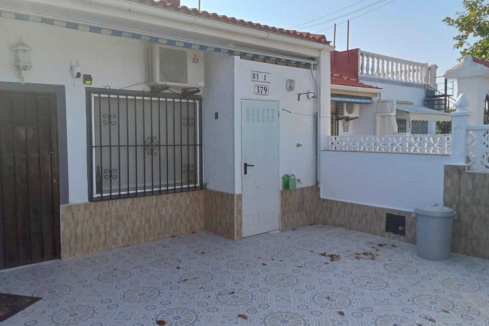 Revânzare - Bungalou -
Torrevieja - Torretas