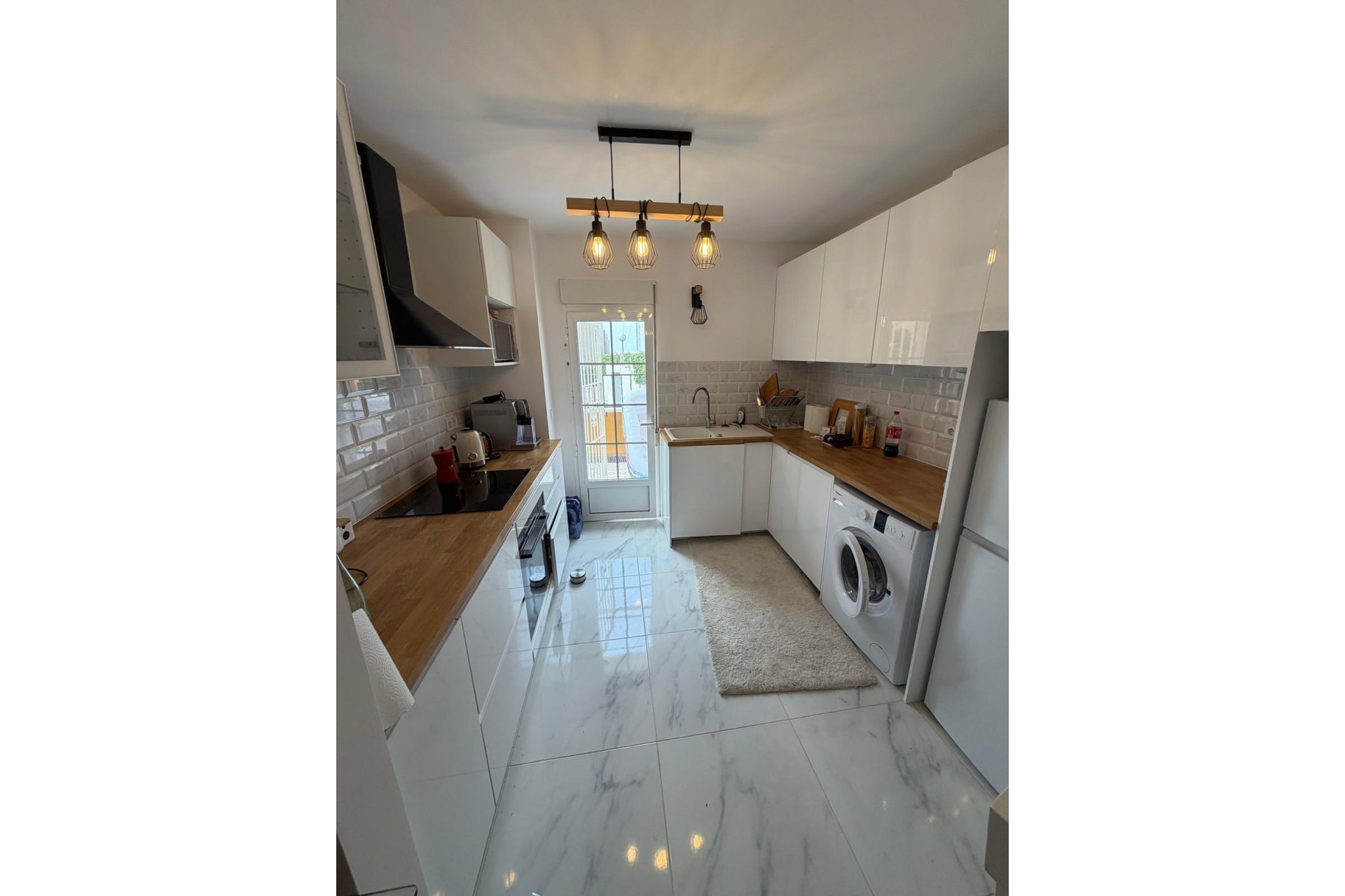 Revânzare - Bungalou -
Torrevieja - Zona Los Frutales