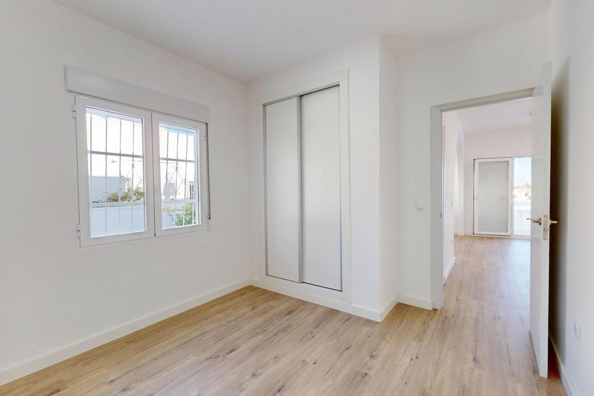 Revânzare - Bungalou -
Villamartin - Costa Blanca