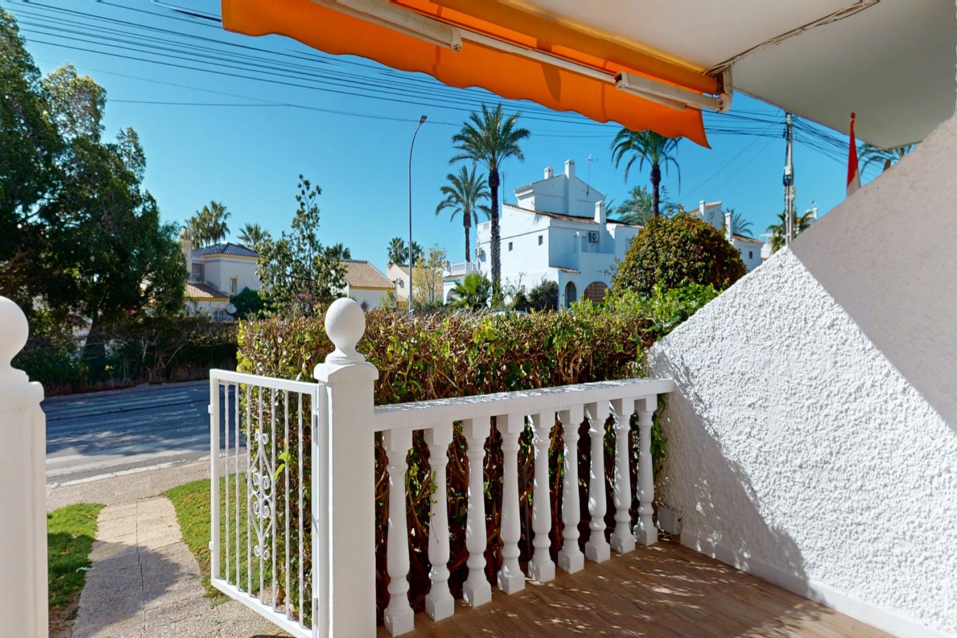 Revânzare - Bungalou -
Villamartin - Costa Blanca