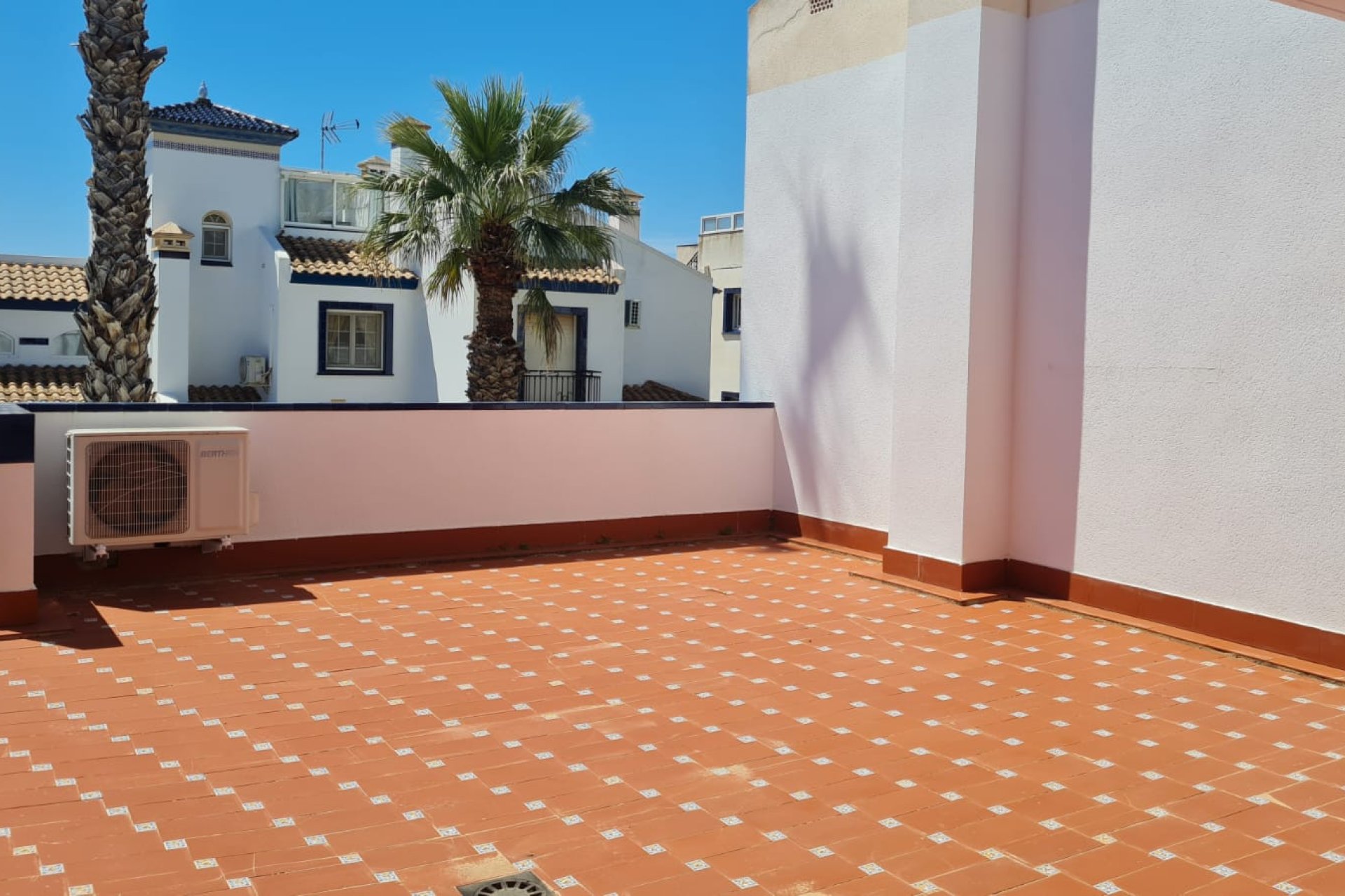 Revânzare - Bungalou -
Villamartin - Costa Blanca