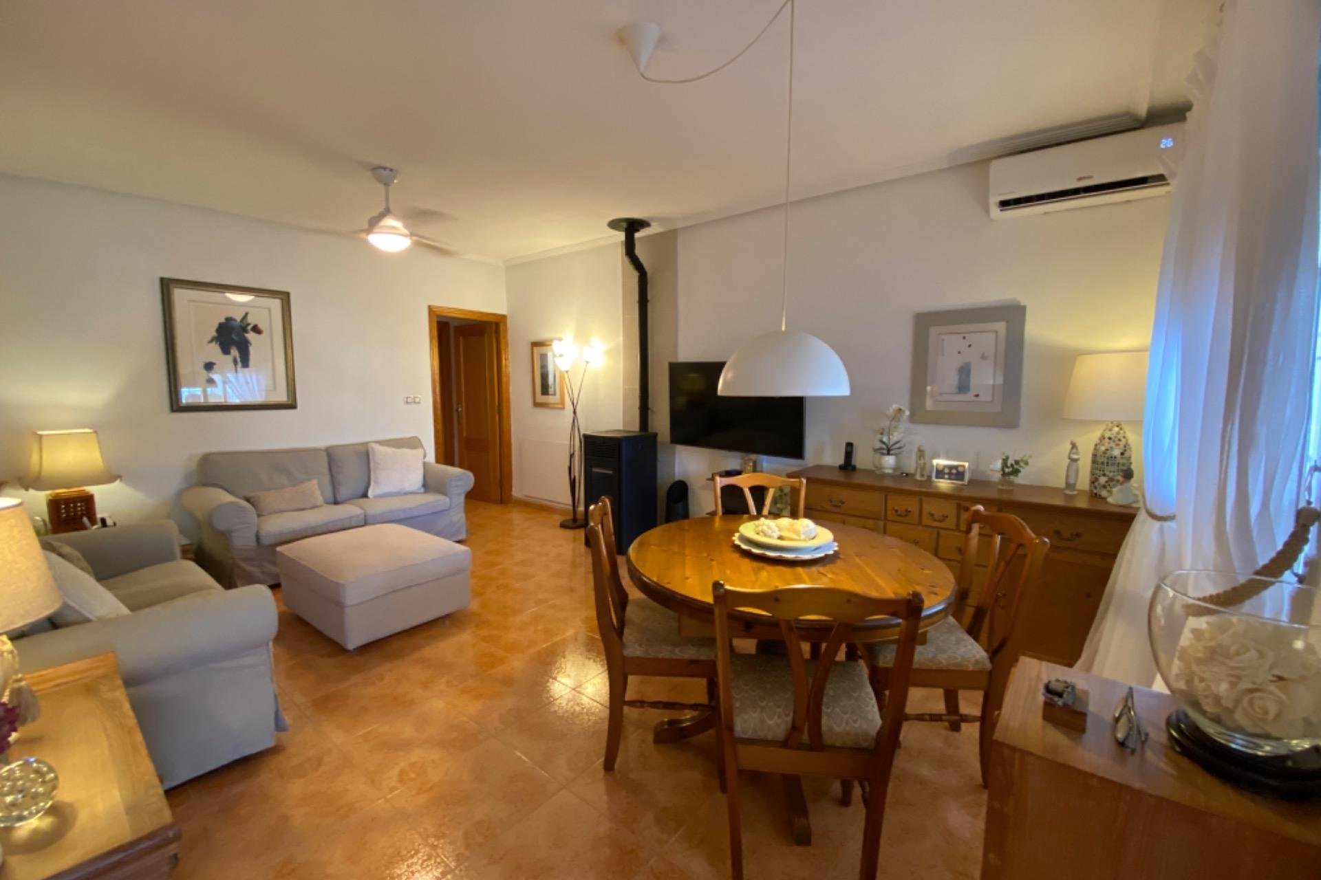 Revânzare - Duplex -
Algorfa