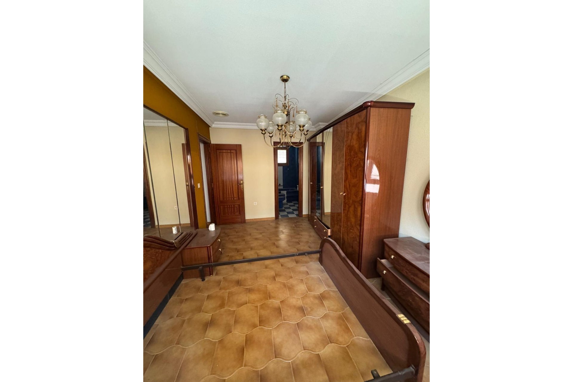 Revânzare - Duplex -
Bigastro - Bigastro - Town
