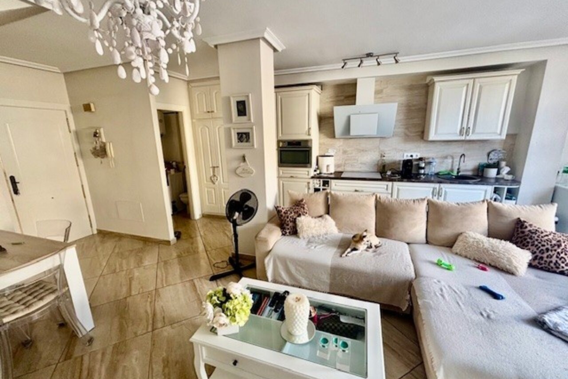 Revânzare - Duplex -
La Florida - Inland