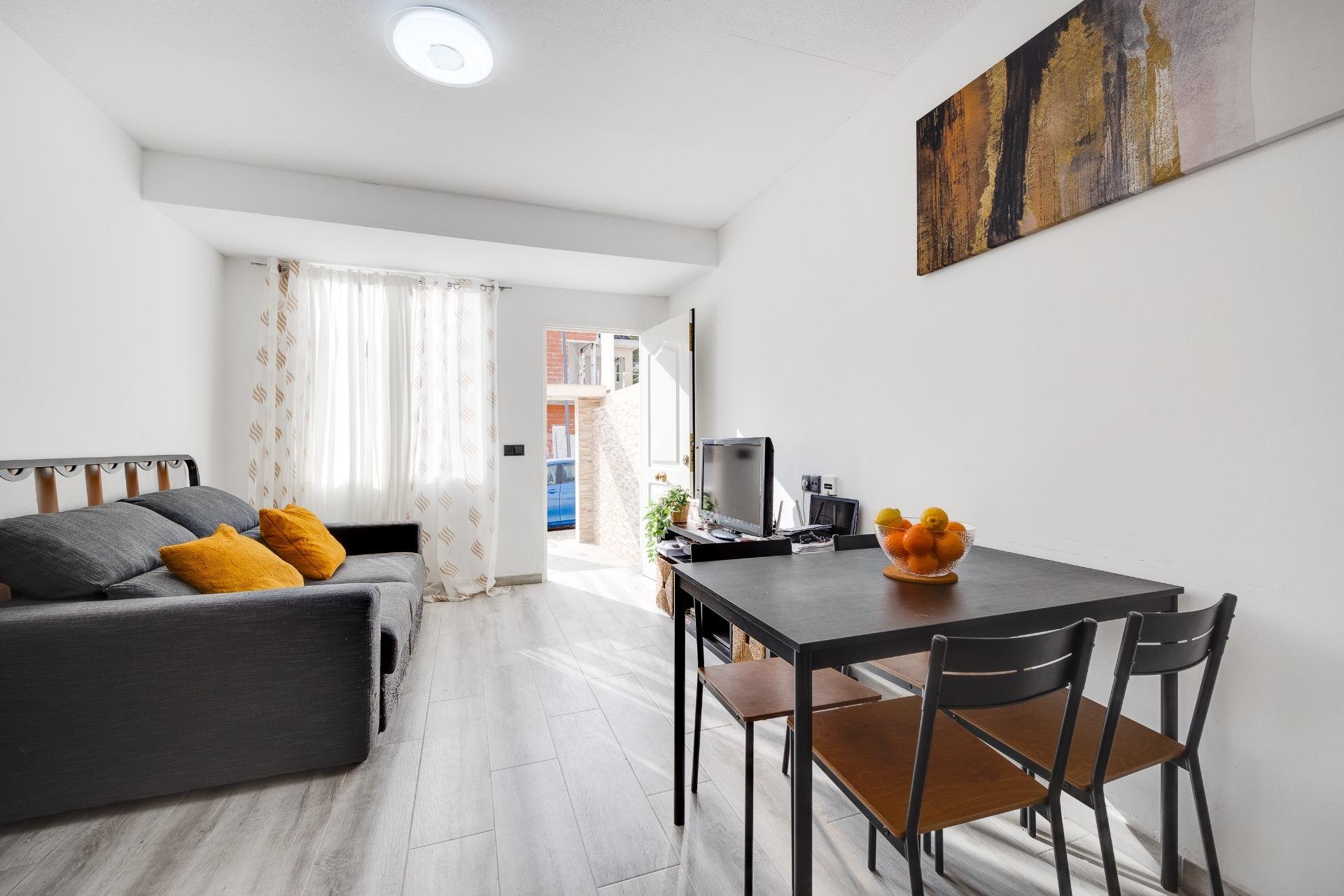 Revânzare - Duplex -
Orihuela Costa - Las Filipinas