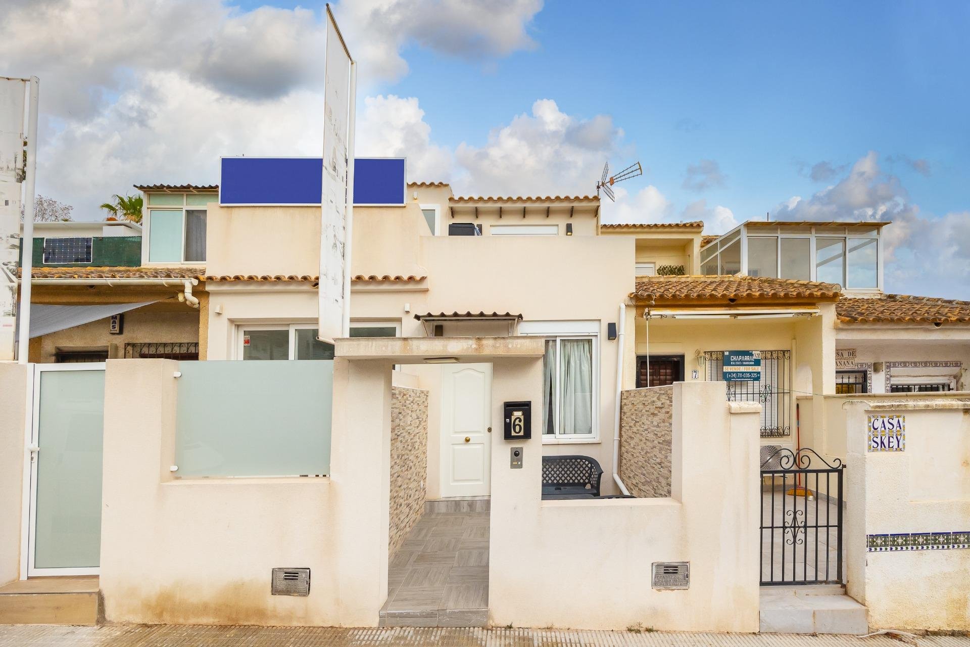 Revânzare - Duplex -
Orihuela Costa - Las Filipinas