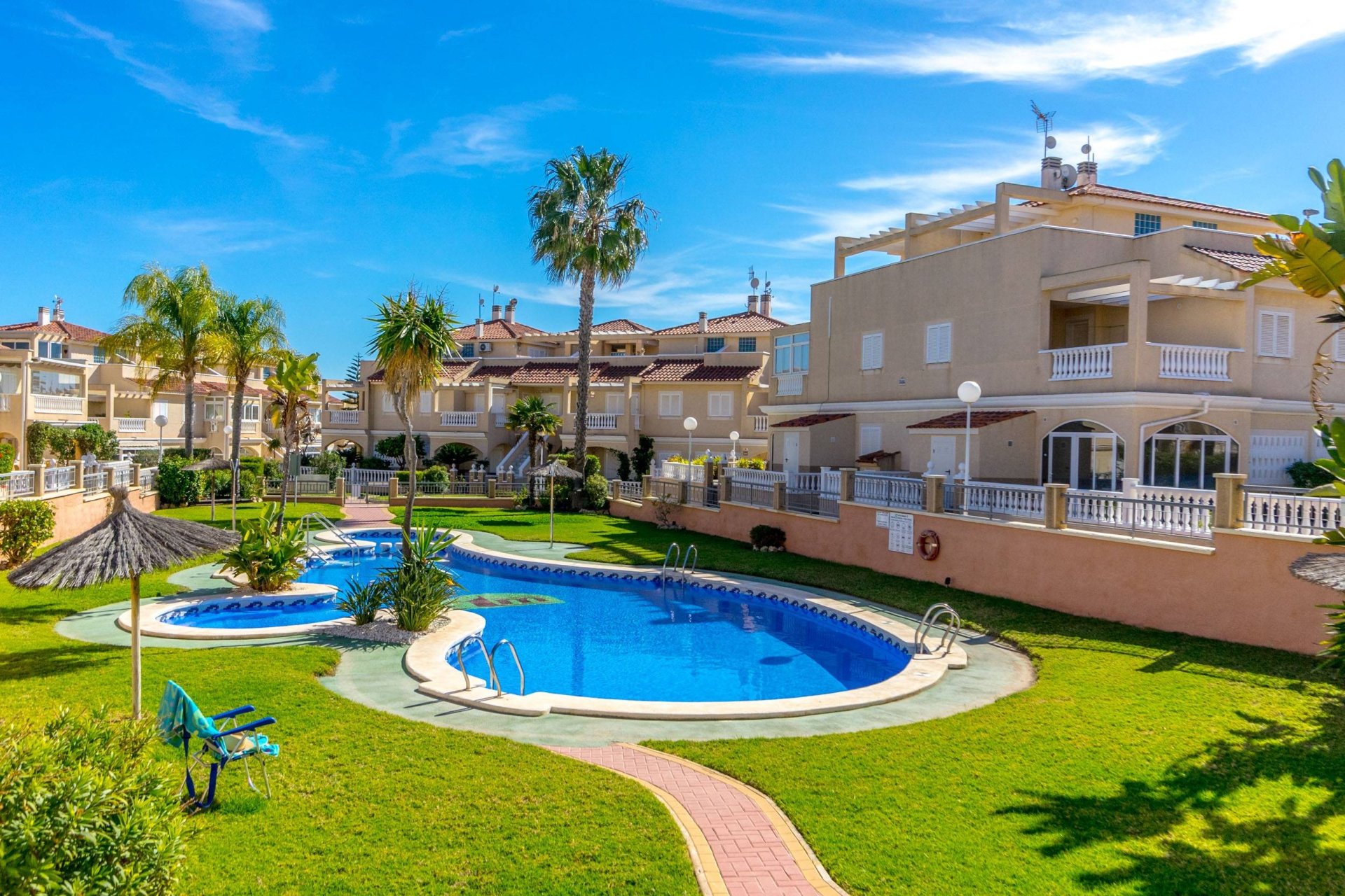 Revânzare - Duplex -
Orihuela Costa - Playa Flamenca