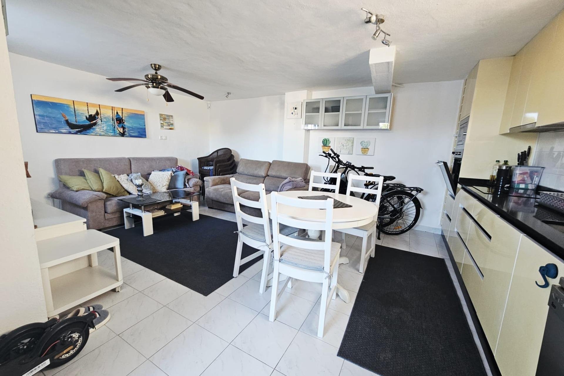 Revânzare - Duplex -
Torrevieja - Cabo Cervera