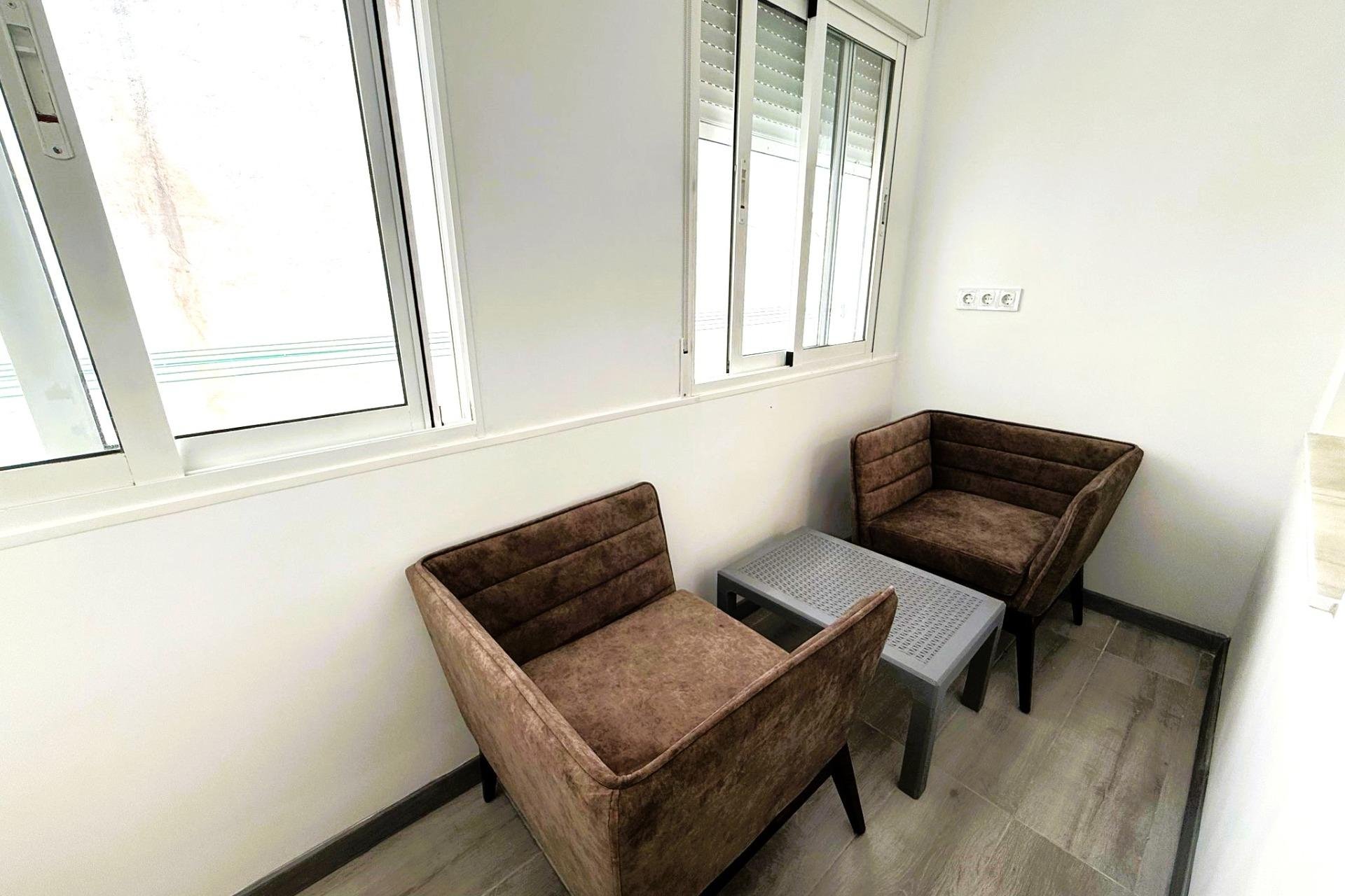 Revânzare - Duplex -
Torrevieja - Centro