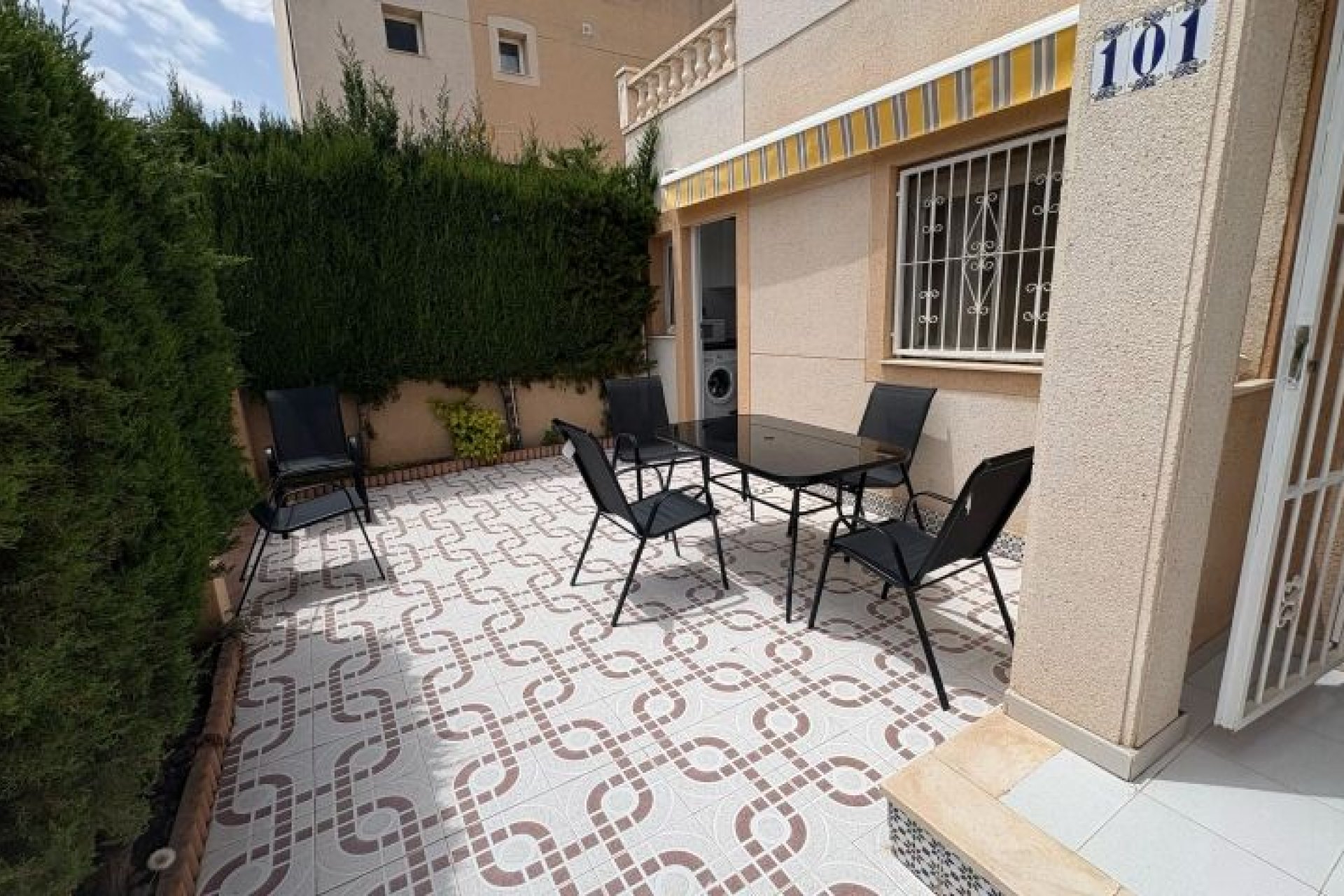 Revânzare - Duplex -
Torrevieja - Costa Blanca