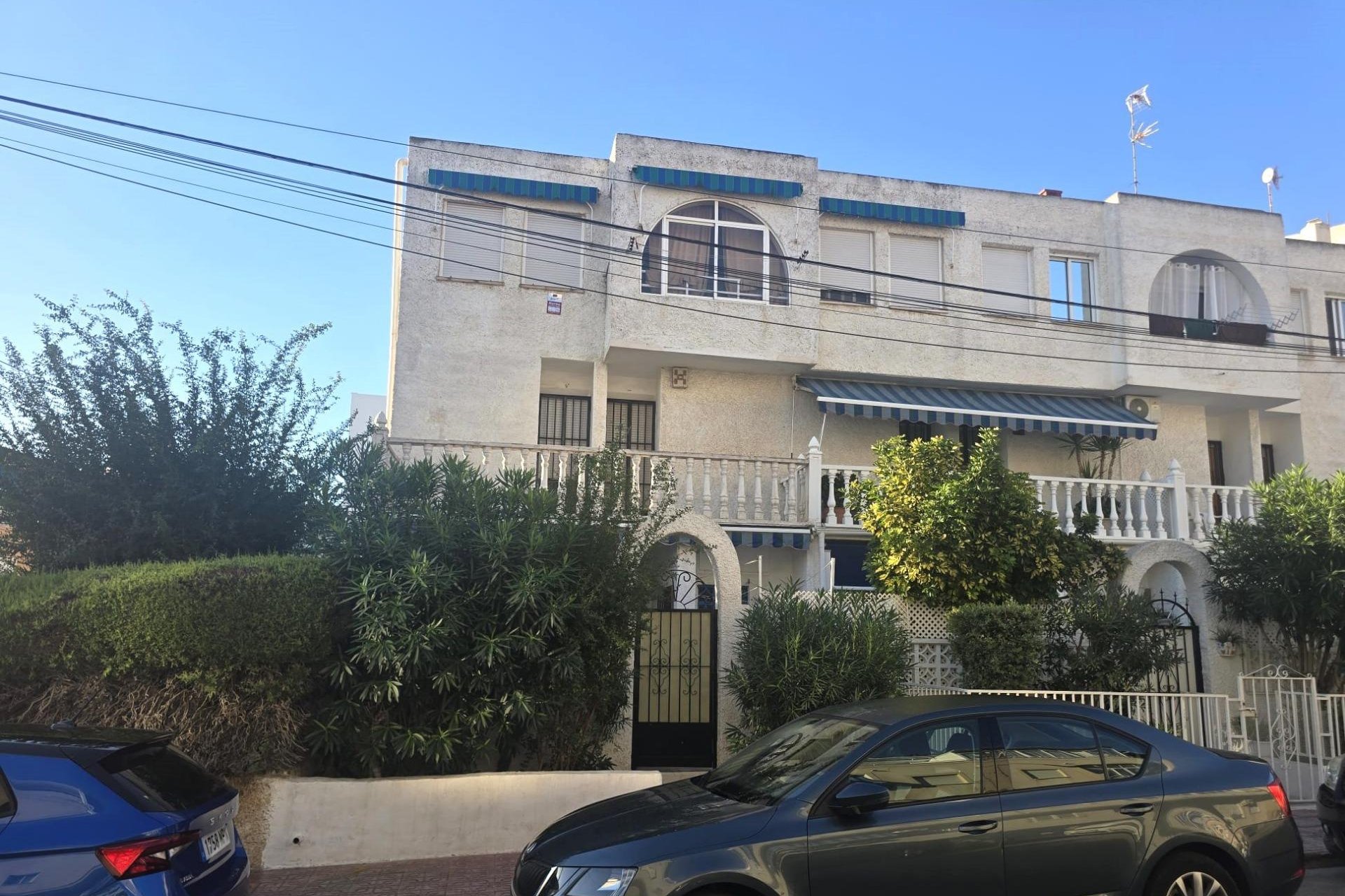 Revânzare - Duplex -
Torrevieja - Habaneras