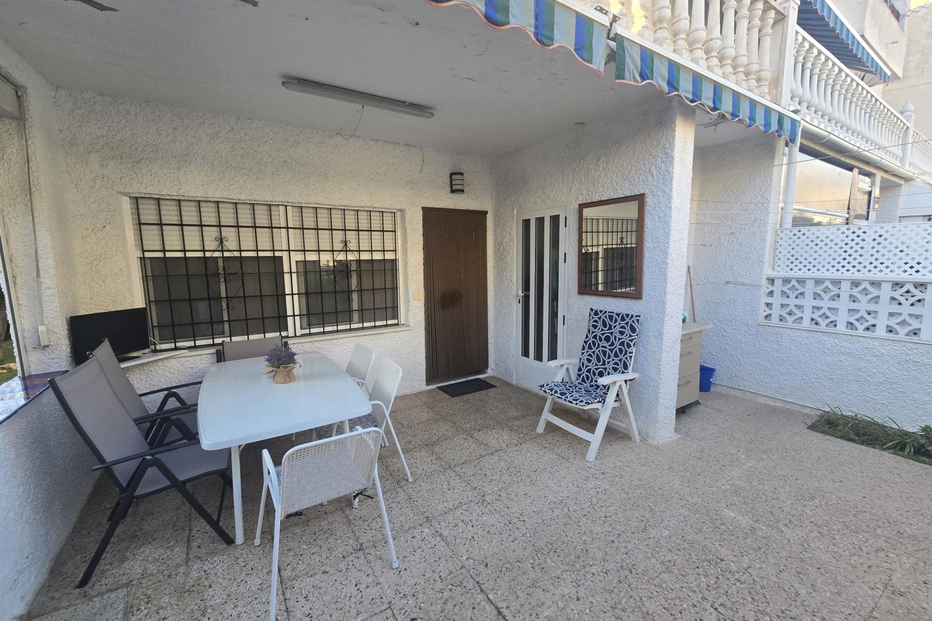 Revânzare - Duplex -
Torrevieja - Habaneras