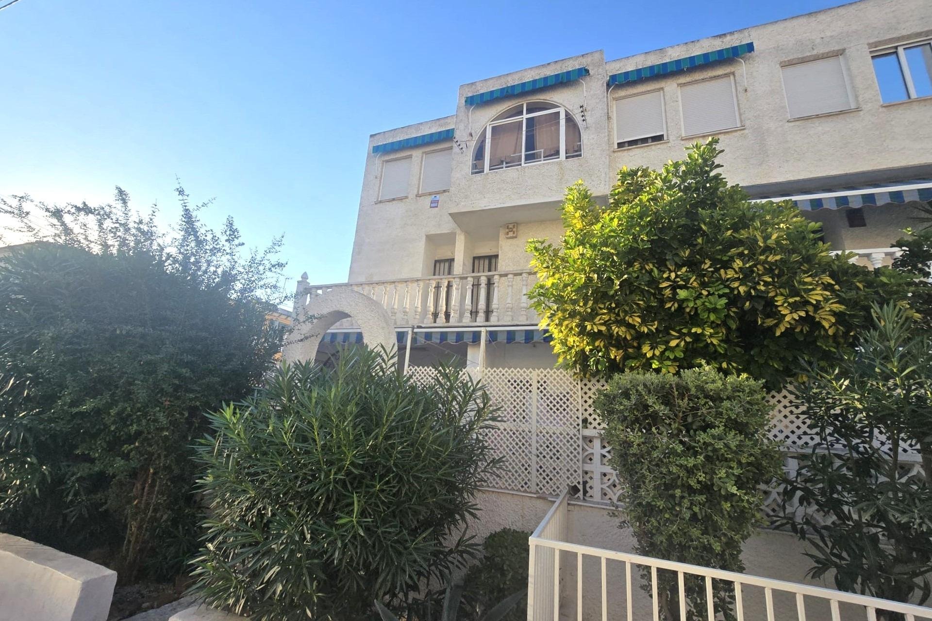 Revânzare - Duplex -
Torrevieja - Habaneras