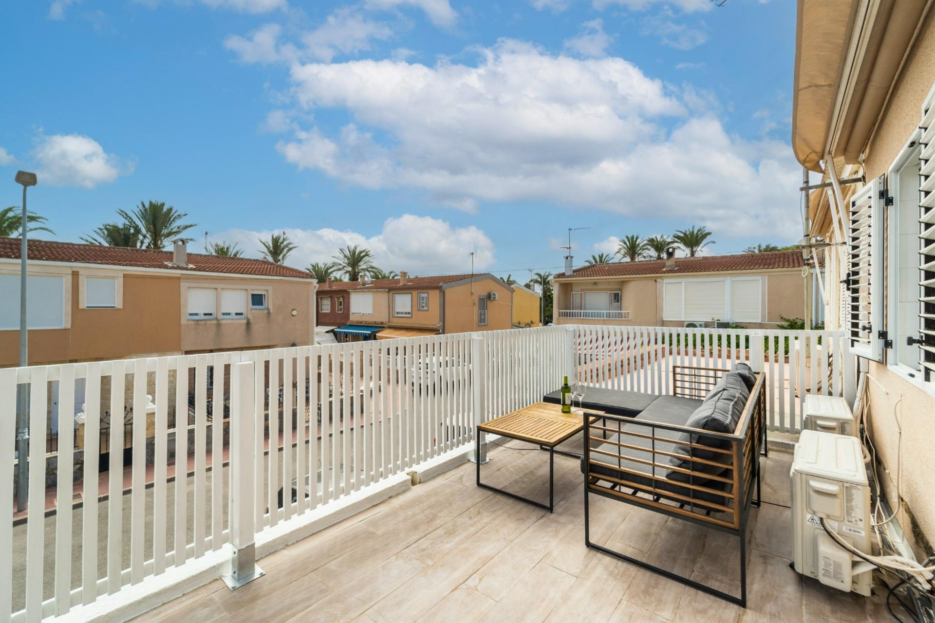 Revânzare - Duplex -
Torrevieja - Playa De Los Naufragos