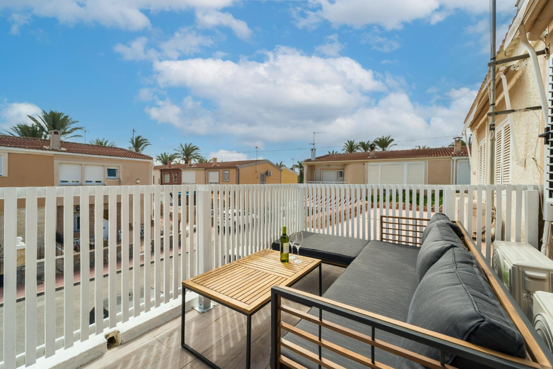 Revânzare - Duplex -
Torrevieja - Playa De Los Naufragos