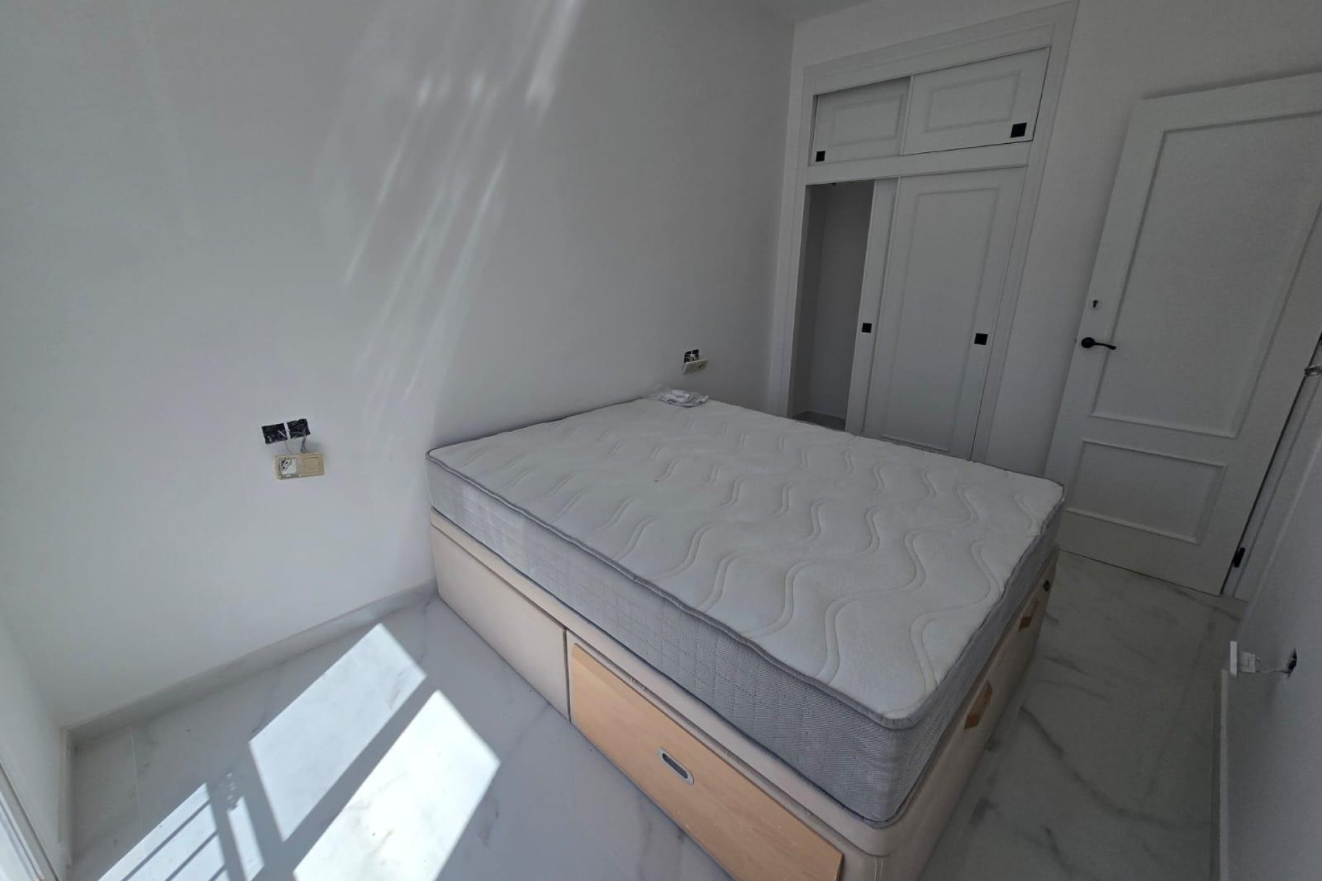 Revânzare - Duplex -
Torrevieja - Torretas