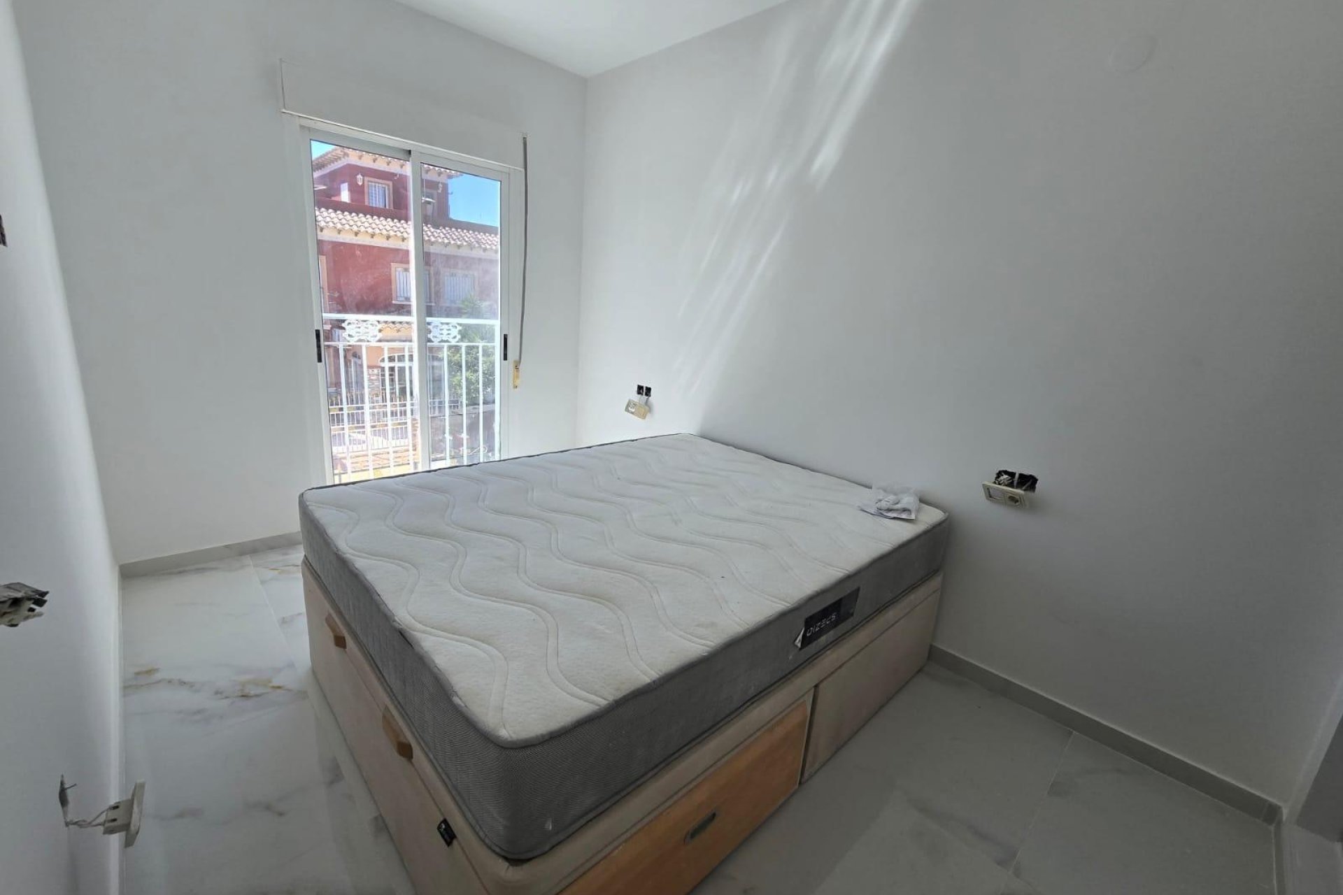 Revânzare - Duplex -
Torrevieja - Torretas