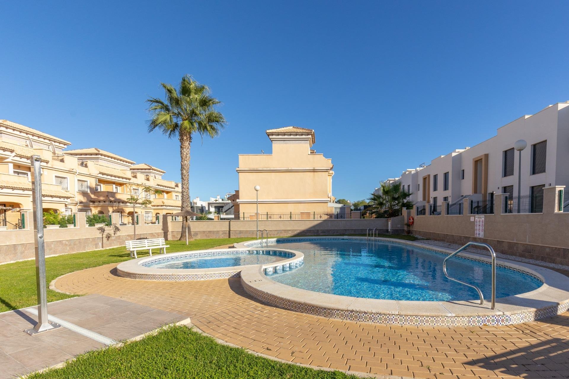Revânzare - Quad House -
Orihuela Costa - PAU 8