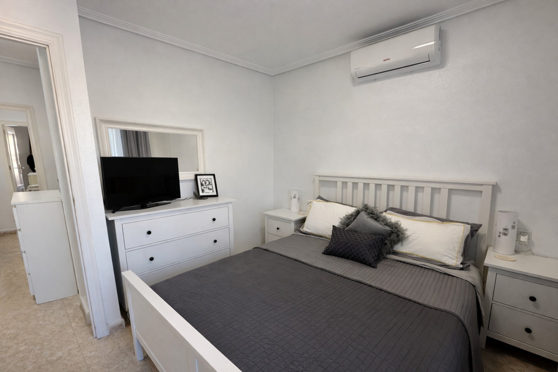 Revânzare - Quad House -
Orihuela Costa - Villa's San Jose IV