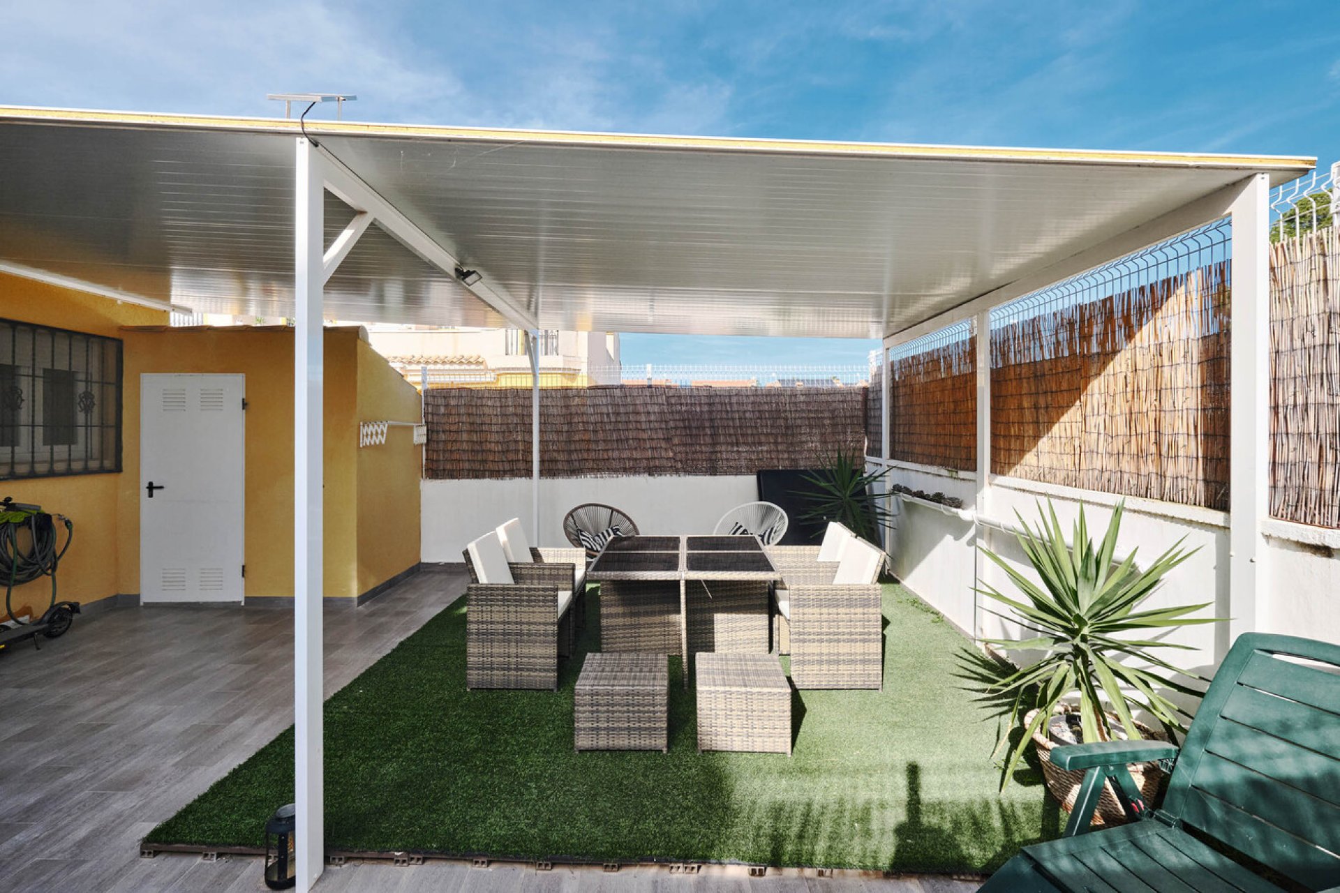 Revânzare - Semi Detached -
Guardamar del Segura - El Raso