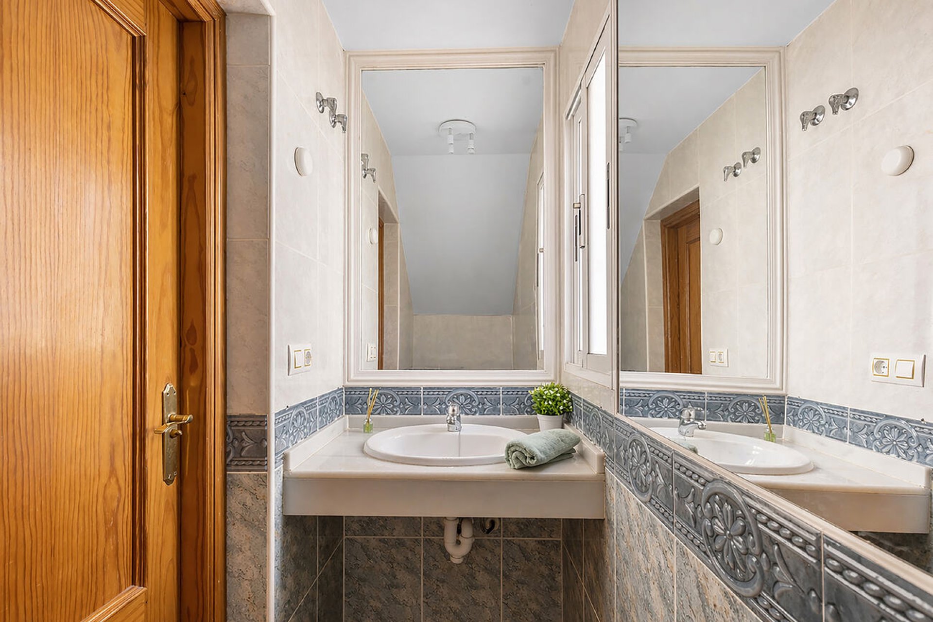 Revânzare - Semi Detached -
Orihuela Costa - Villamartín