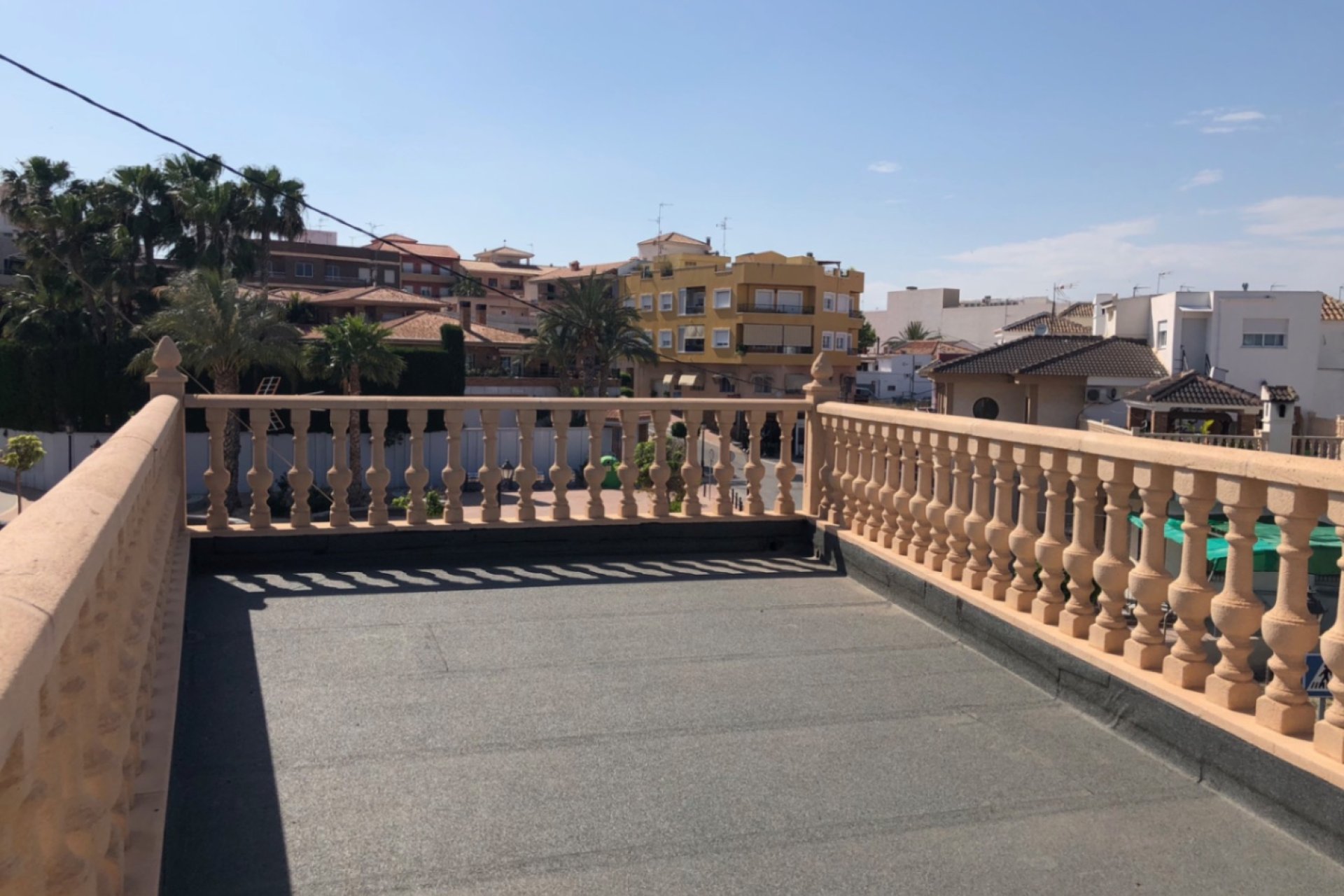 Revânzare - Semi Detached -
San Miguel de Salinas - Inland