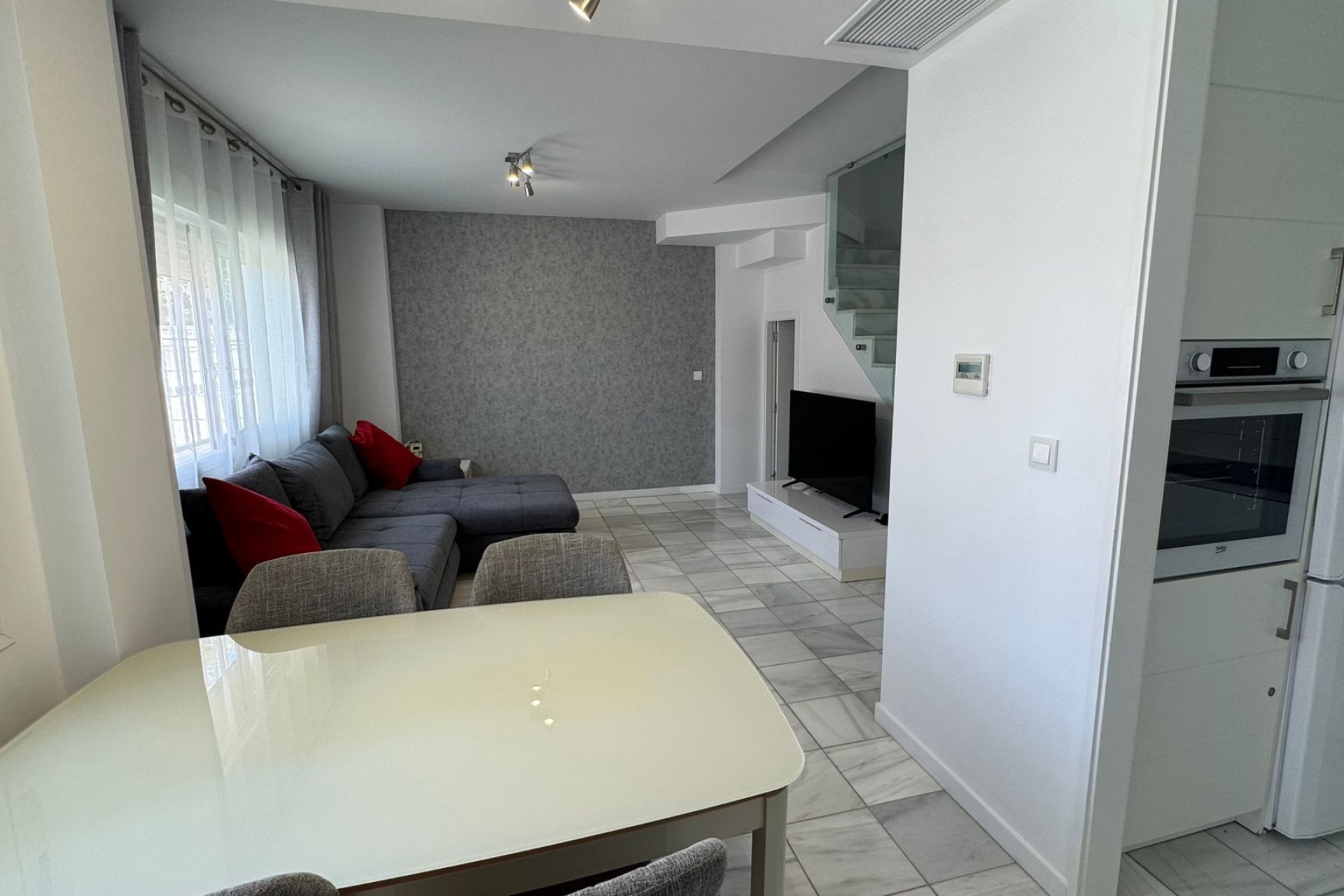 Revânzare - Semi Detached -
Torrevieja - Costa Blanca