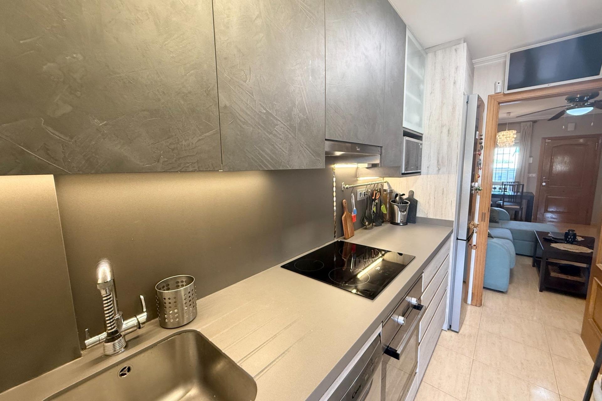 Revânzare - Semi Detached -
Torrevieja - El Limonar