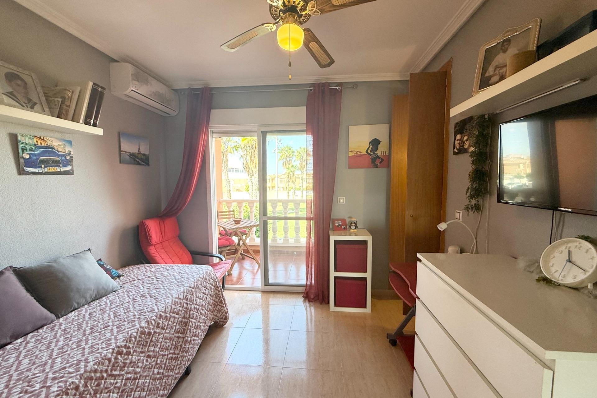 Revânzare - Semi Detached -
Torrevieja - El Limonar