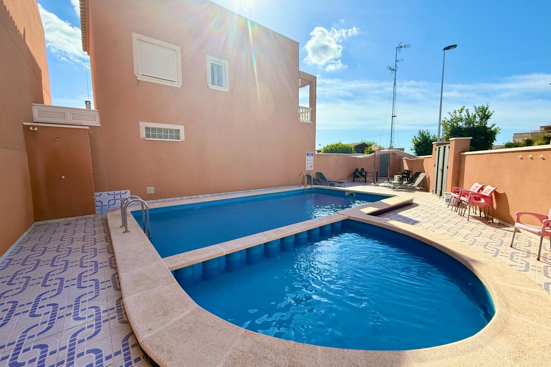 Revânzare - Semi Detached -
Torrevieja - El Limonar