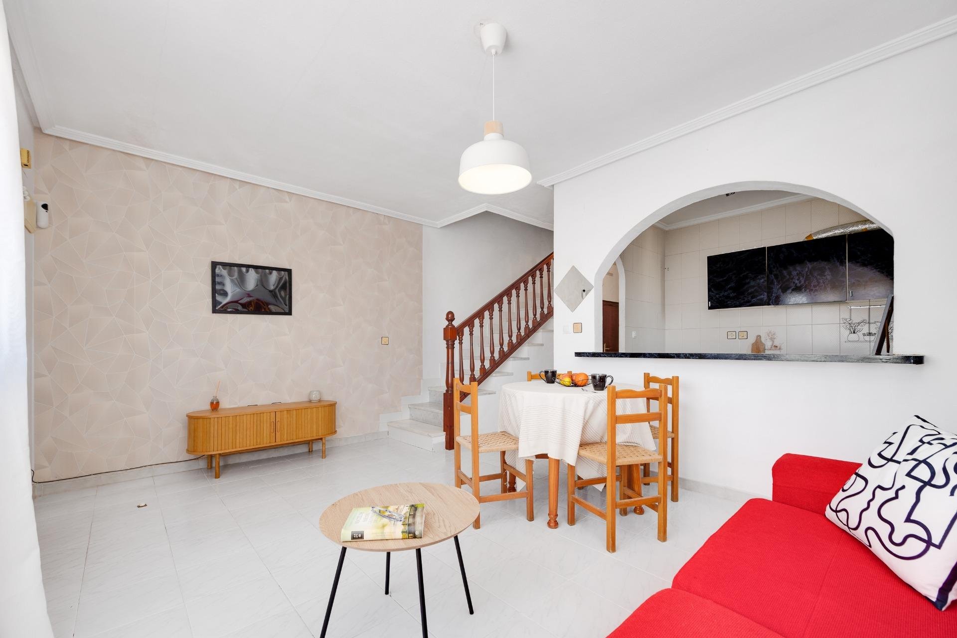 Revânzare - Semi Detached -
Torrevieja - Nueva Torrevieja