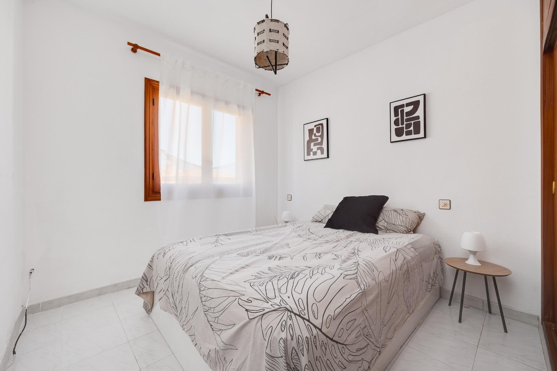 Revânzare - Semi Detached -
Torrevieja - Nueva Torrevieja