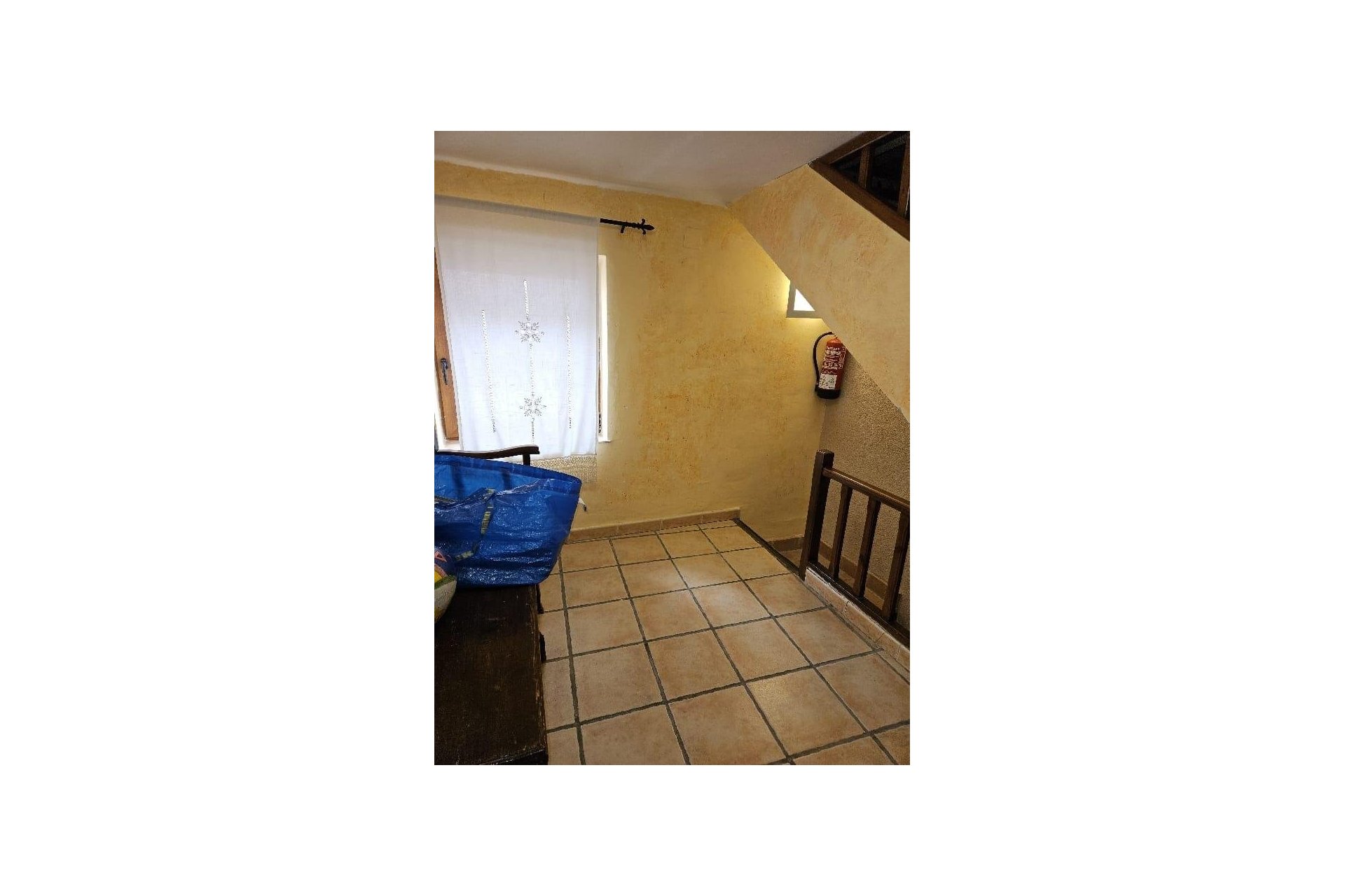 Revânzare - Town House -
Benilloba