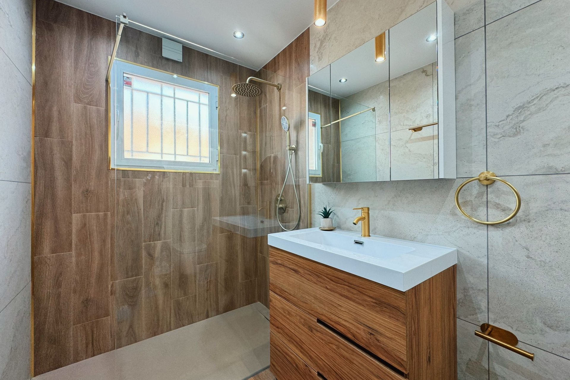 Revânzare - Town House -
Ciudad Quesada - Costa Blanca