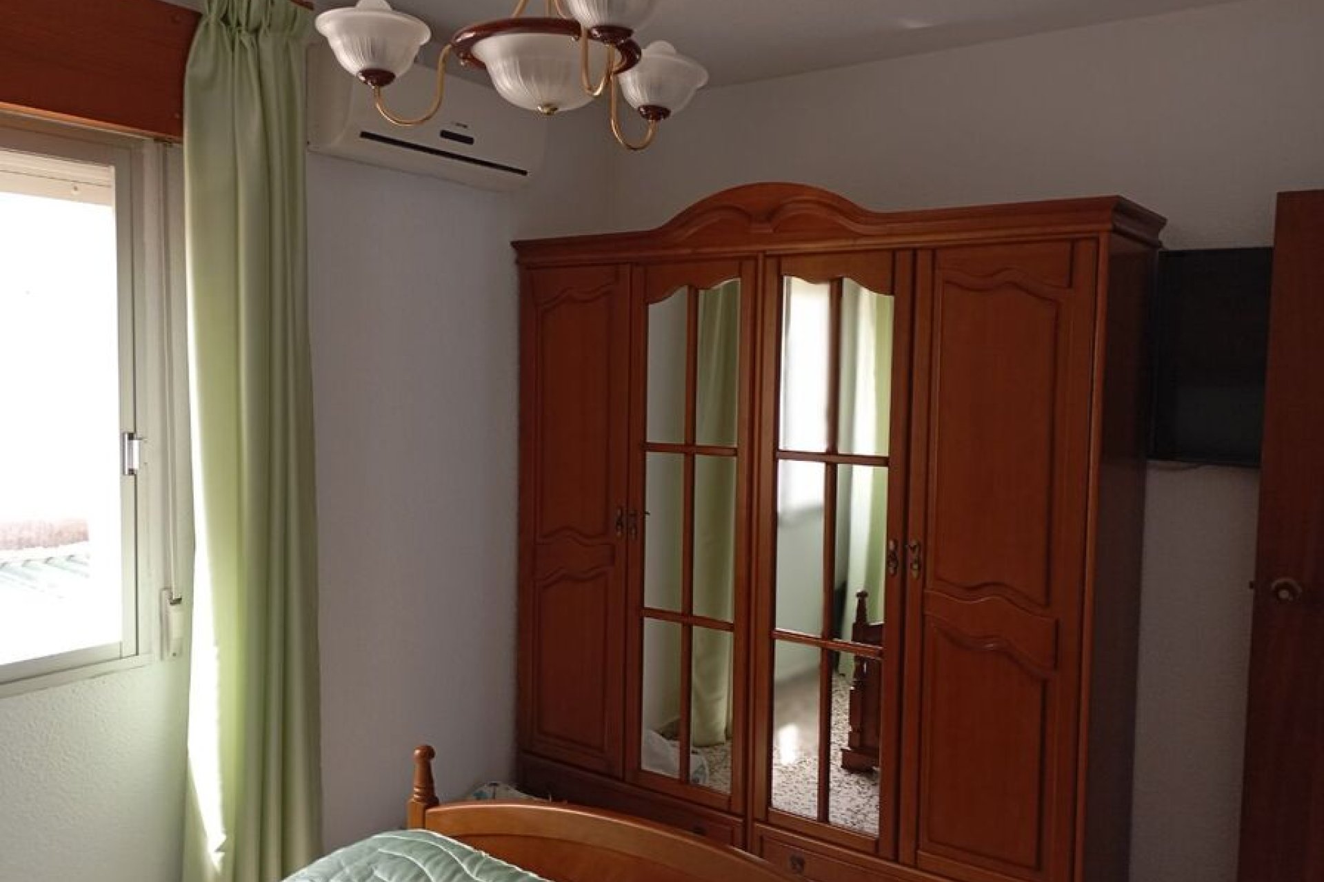 Revânzare - Town House -
Daya Vieja - Costa Blanca