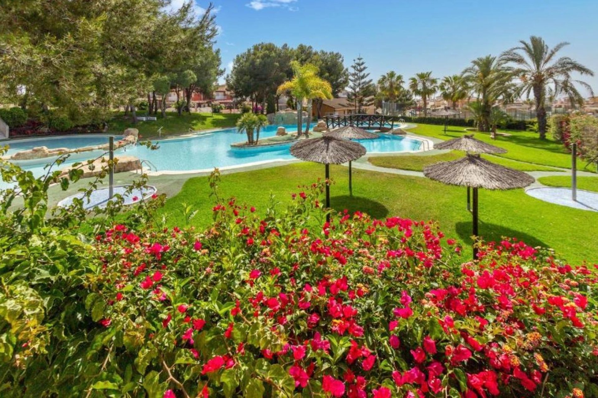 Revânzare - Town House -
Gran Alacant - Monte Faro-altomar