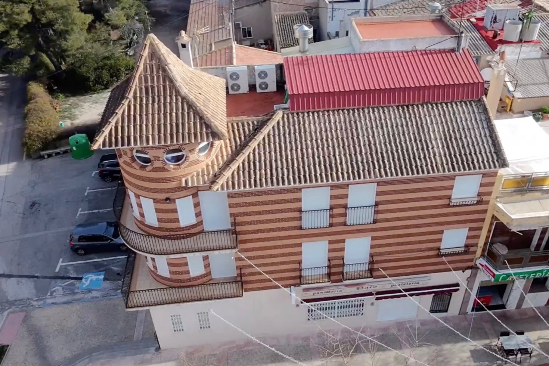 Revânzare - Town House -
La Romana - Inland