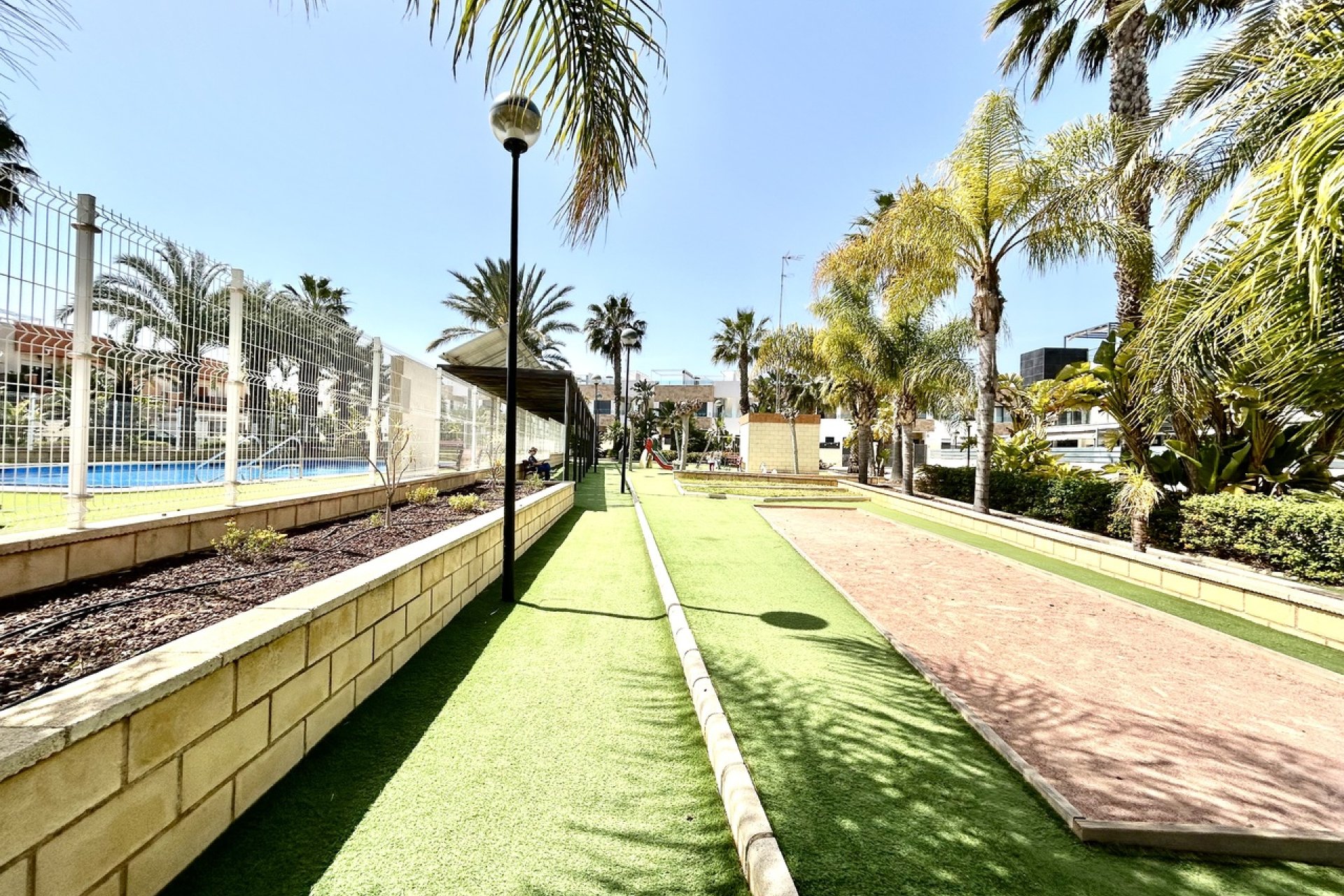 Revânzare - Town House -
Los Dolses - Inland