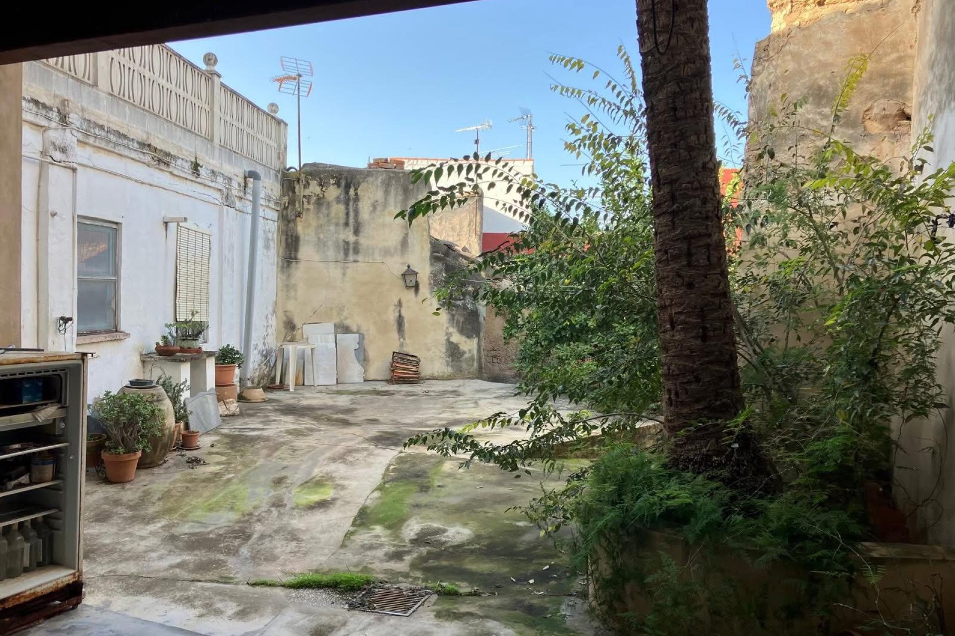 Revânzare - Town House -
Ondara - Inland